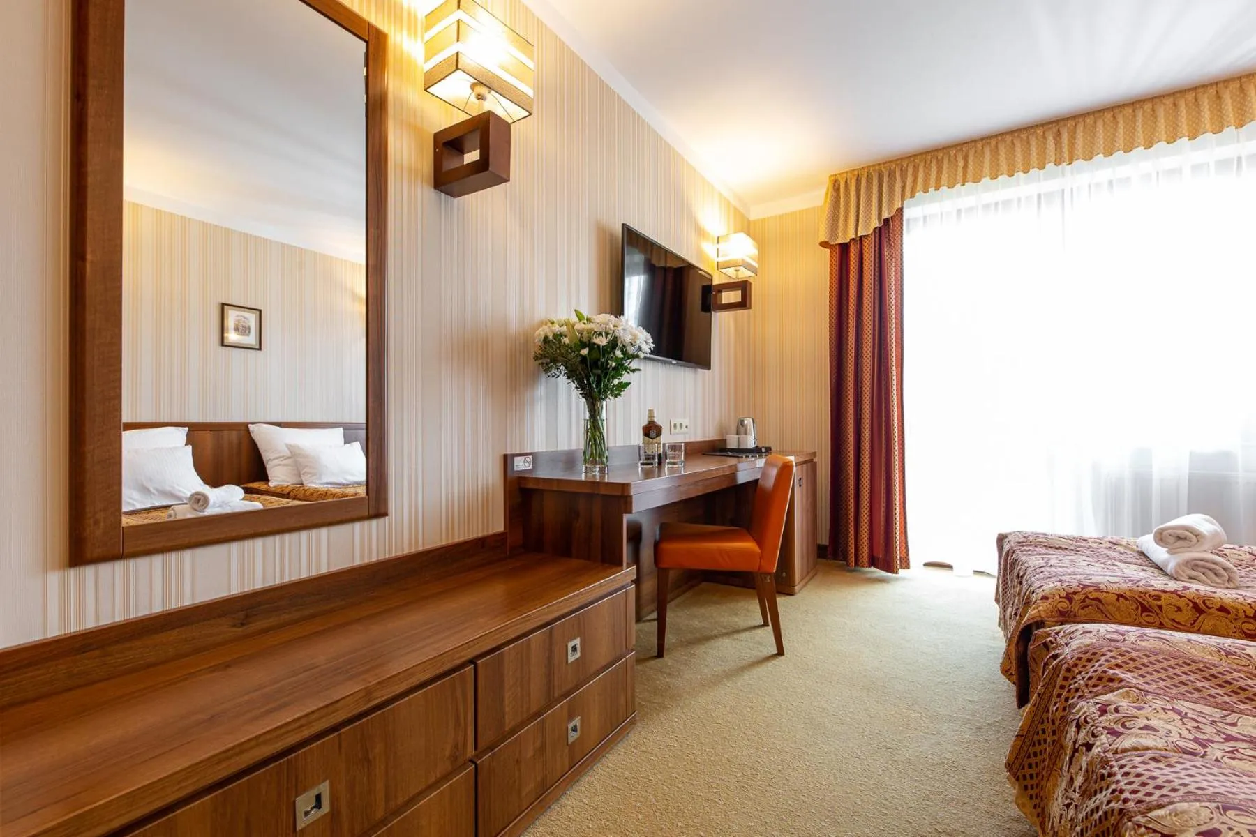 TV and multimedia, Bed in Dworek Morski SPA & Wellness