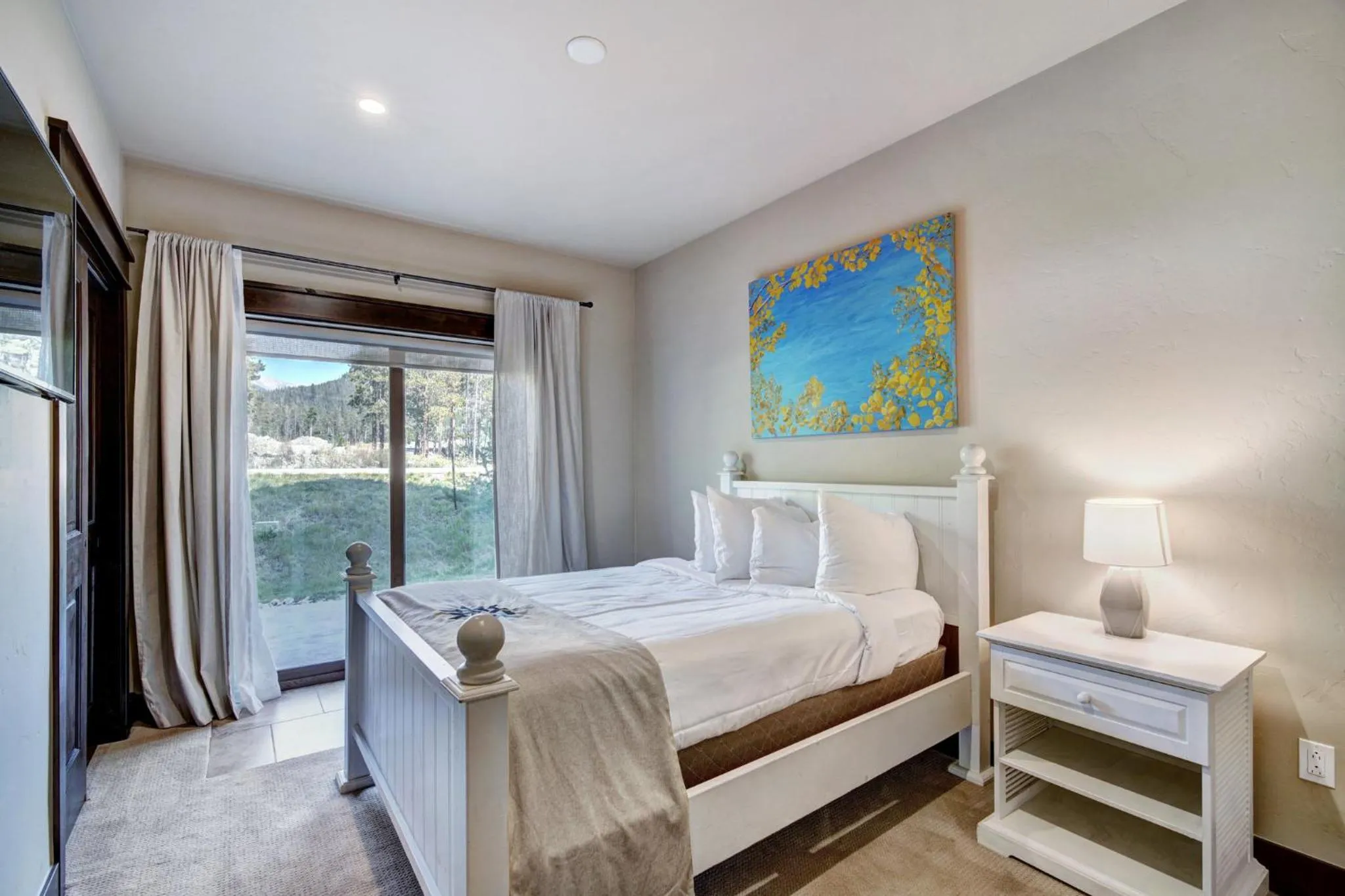 Bedroom, Bed in River Run Townhomes by Vail Resorts