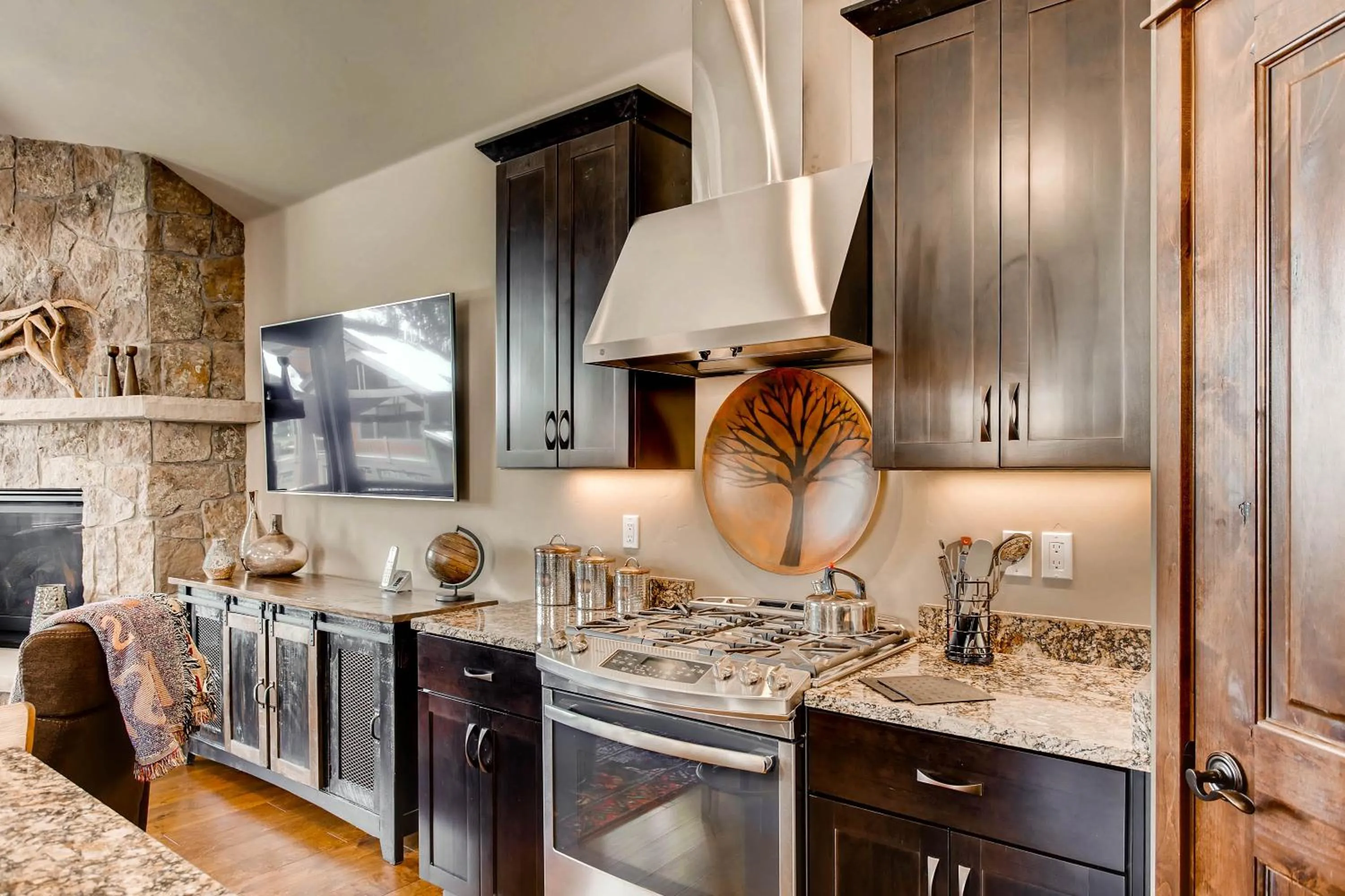Kitchen or kitchenette in River Run Townhomes by Vail Resorts