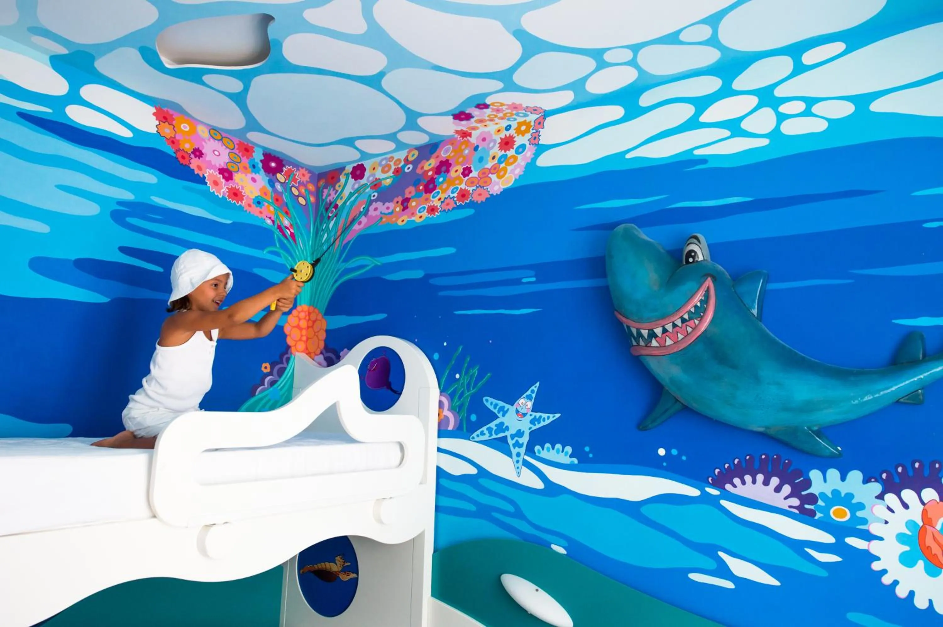 Decorative detail in Family Hotel Antibes -50m dal mare -