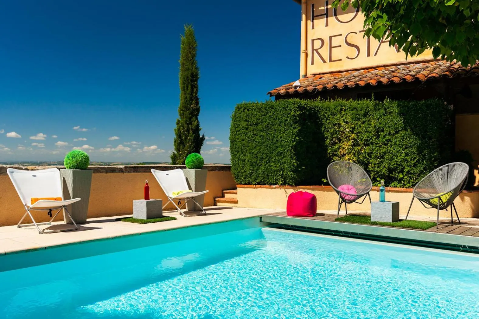 Swimming pool in Cap de Castel