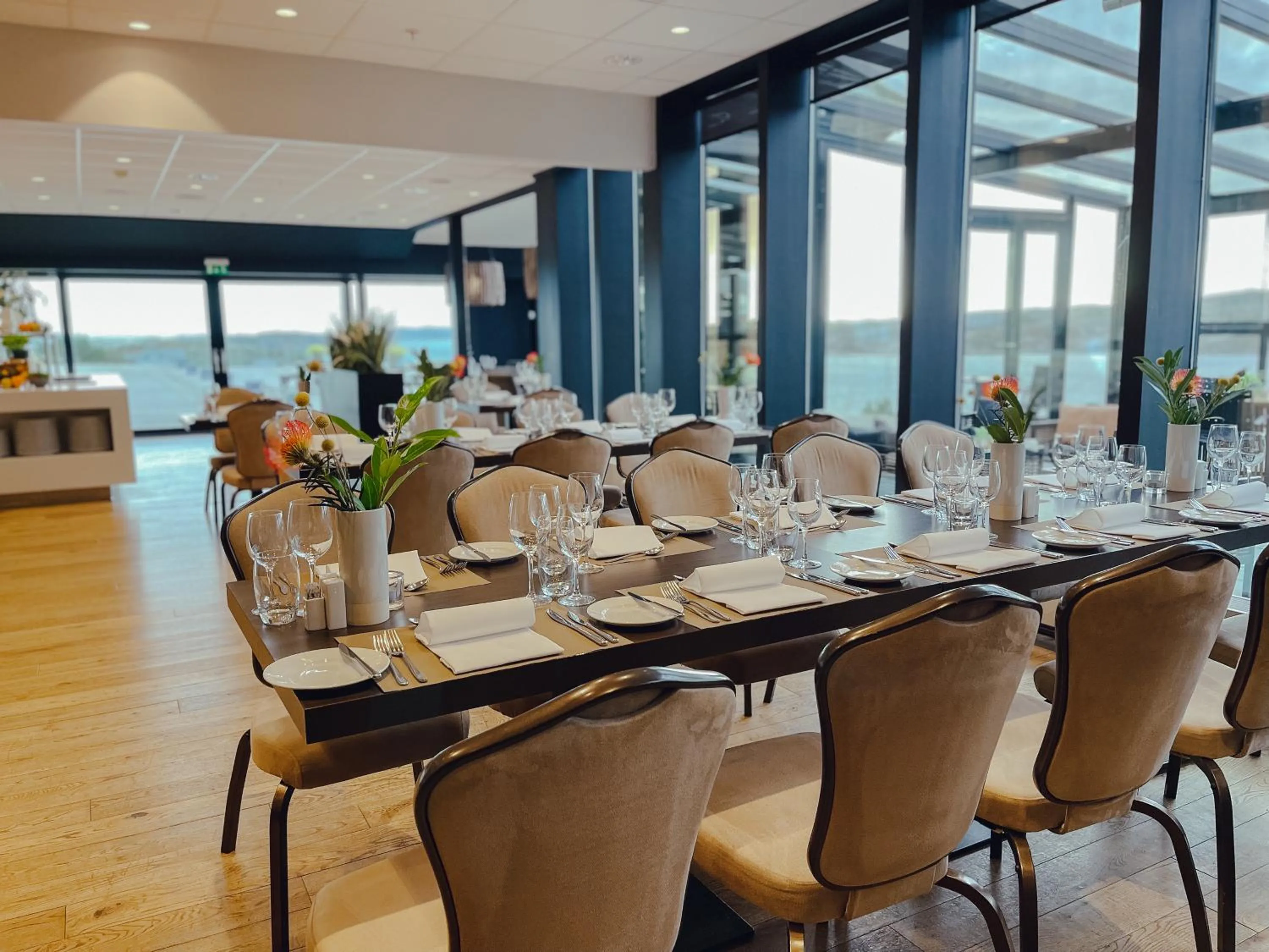 Restaurant/places to eat in Panorama Hotell & Resort