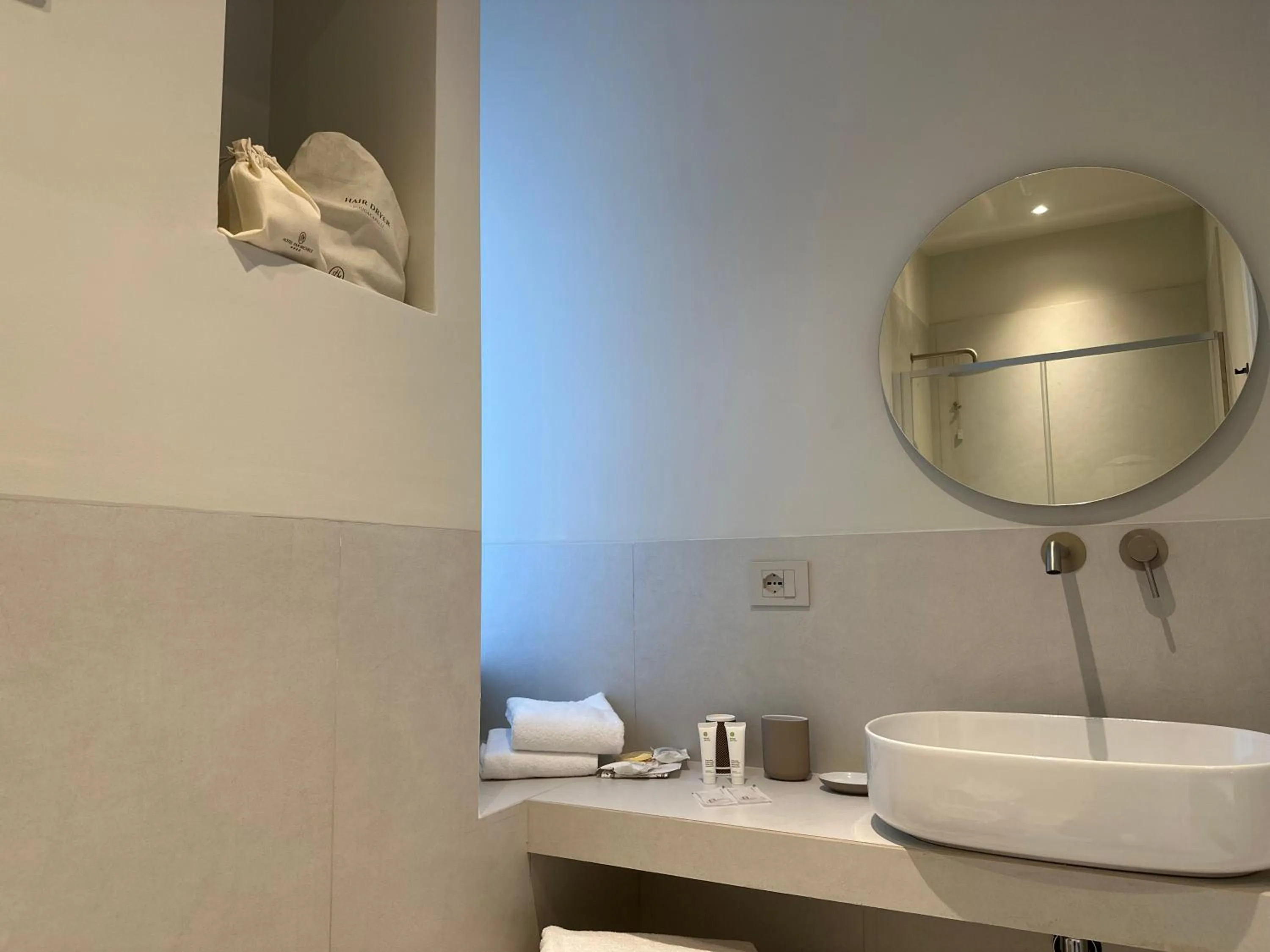 Bathroom in Hotel San Michele