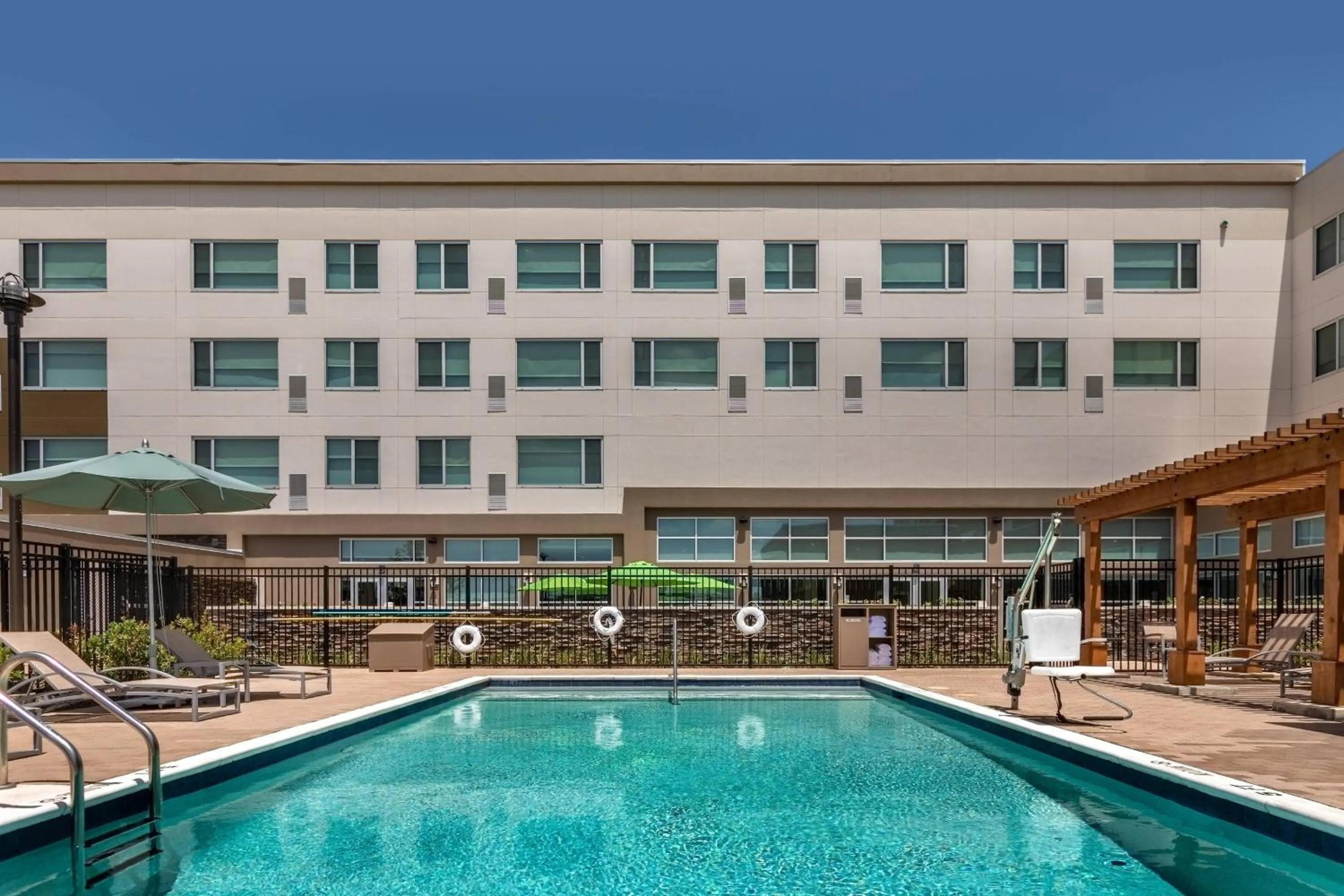 Swimming pool in Element Houston Katy