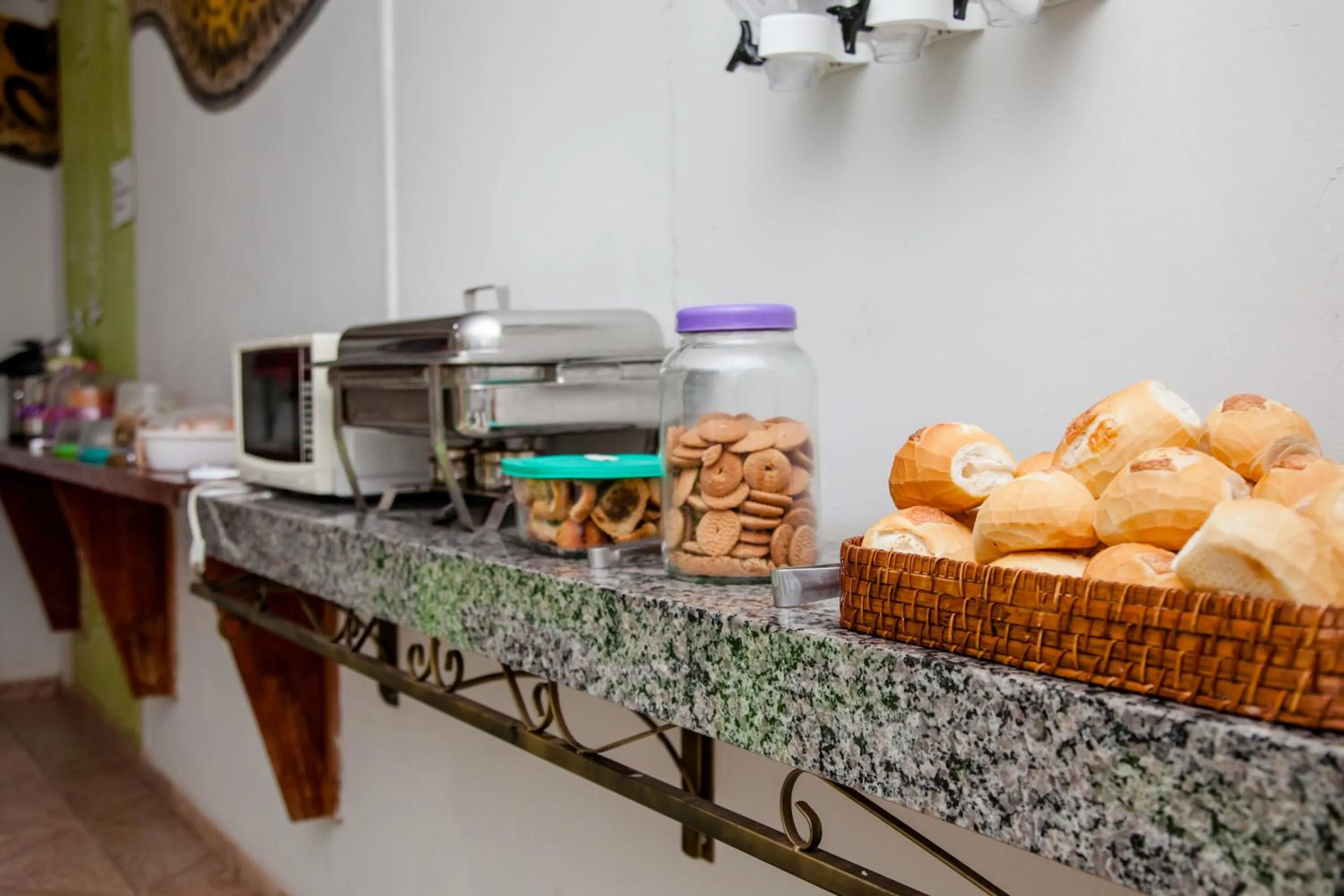 Food and drinks in Pousada Sucuri