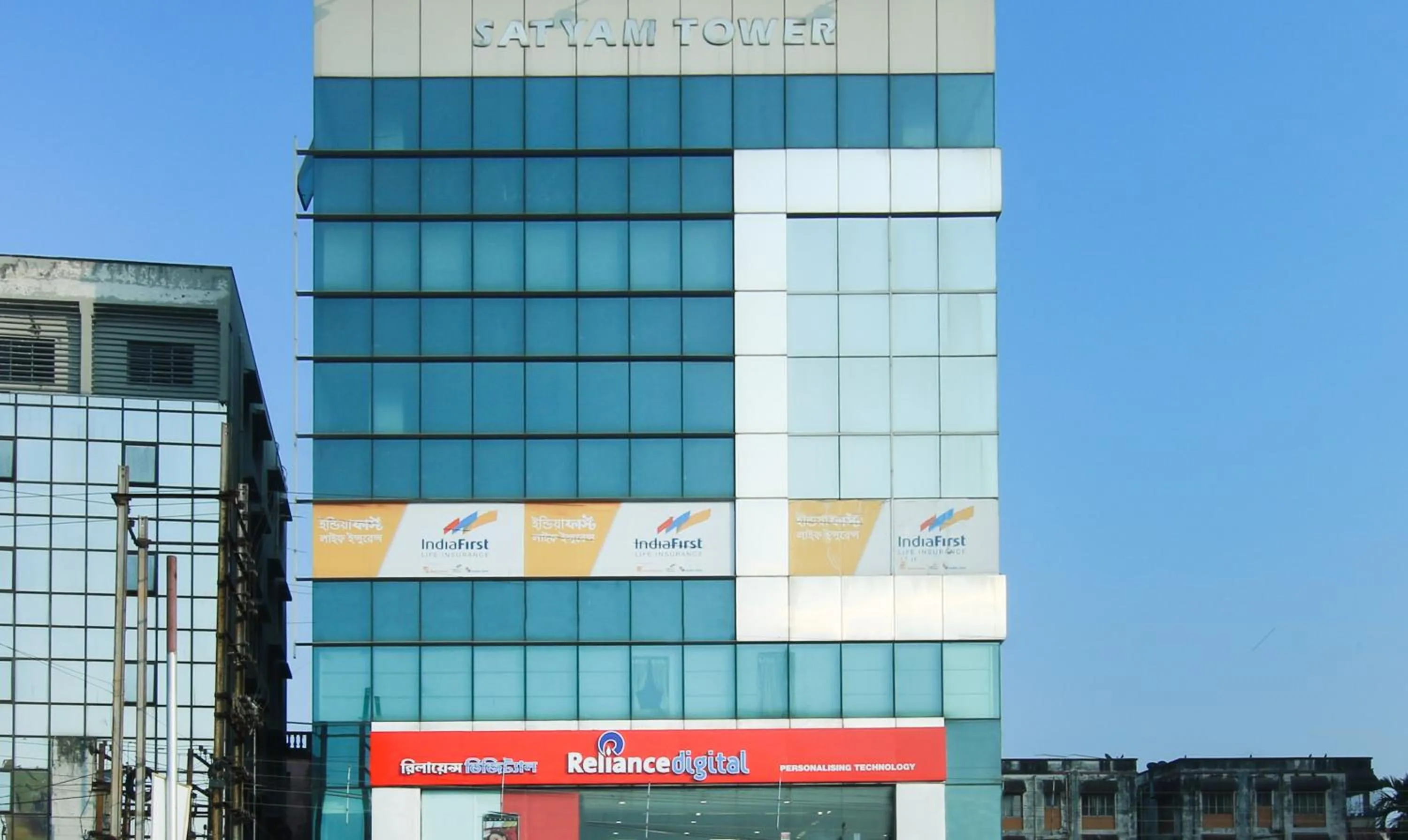 Facade/entrance in Treebo Hoops - Airport, VIP Road