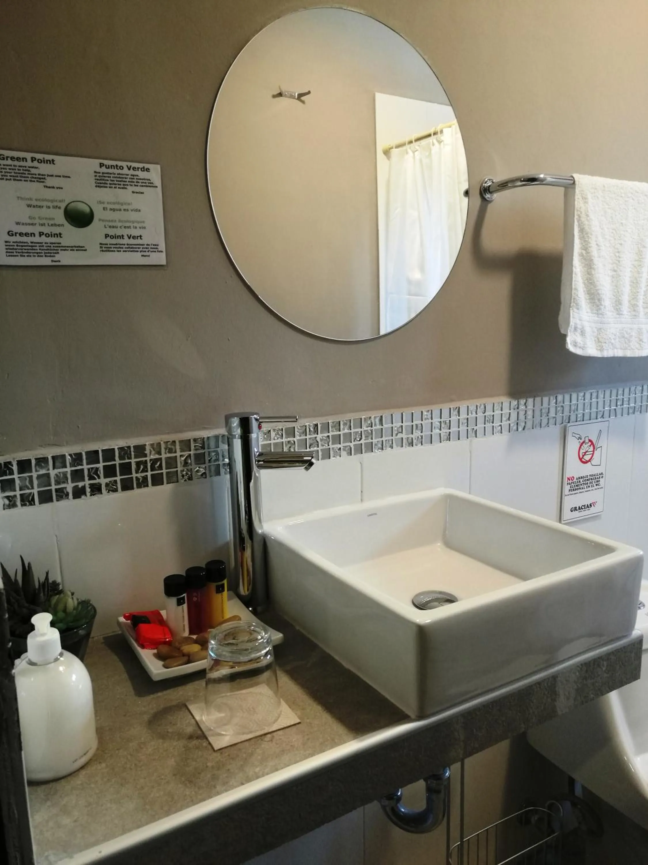 Bathroom in Hotel Boutique Valverde Santa Elena