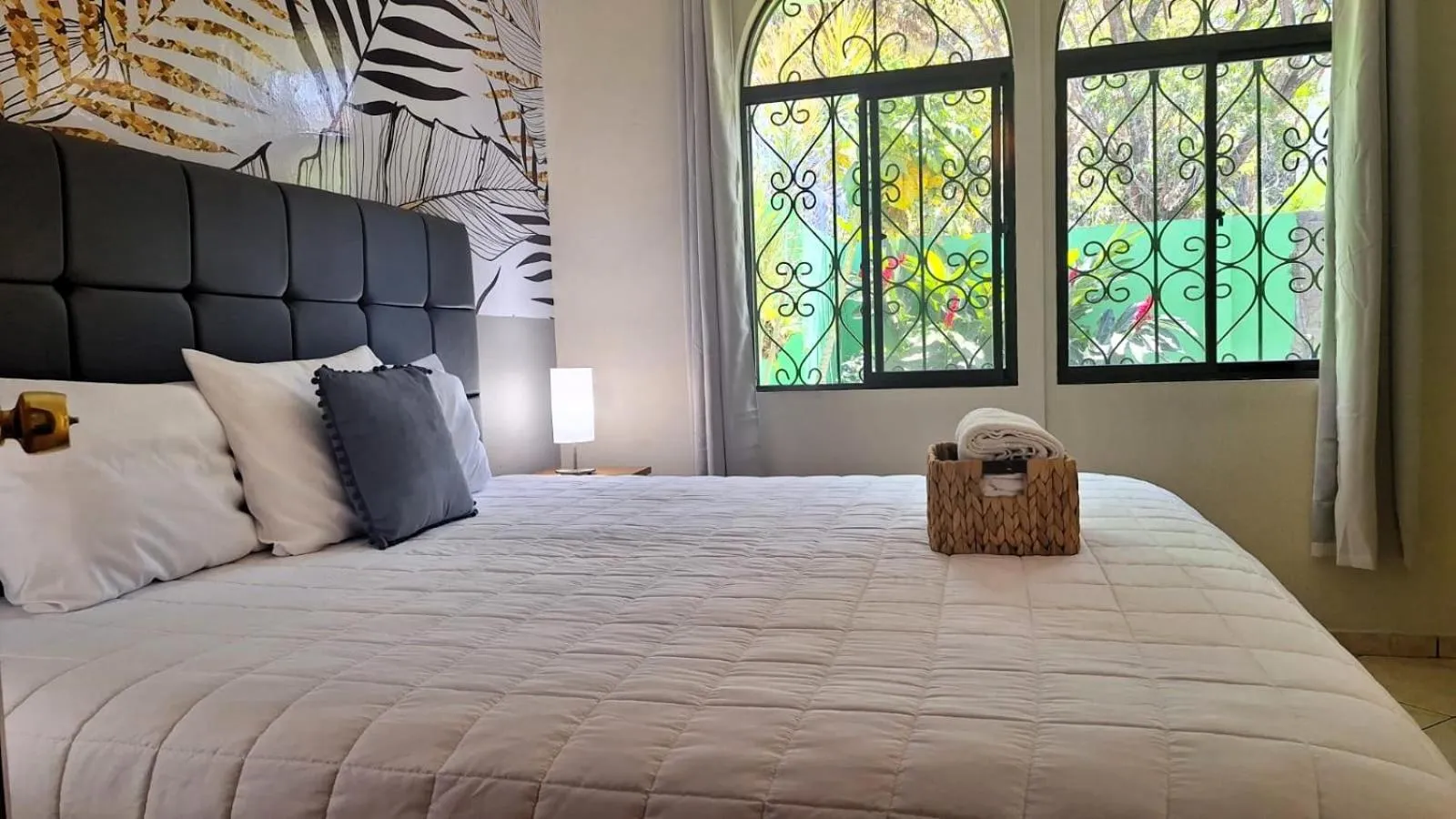 Garden view, Bed in Hotel Boutique Valverde Santa Elena