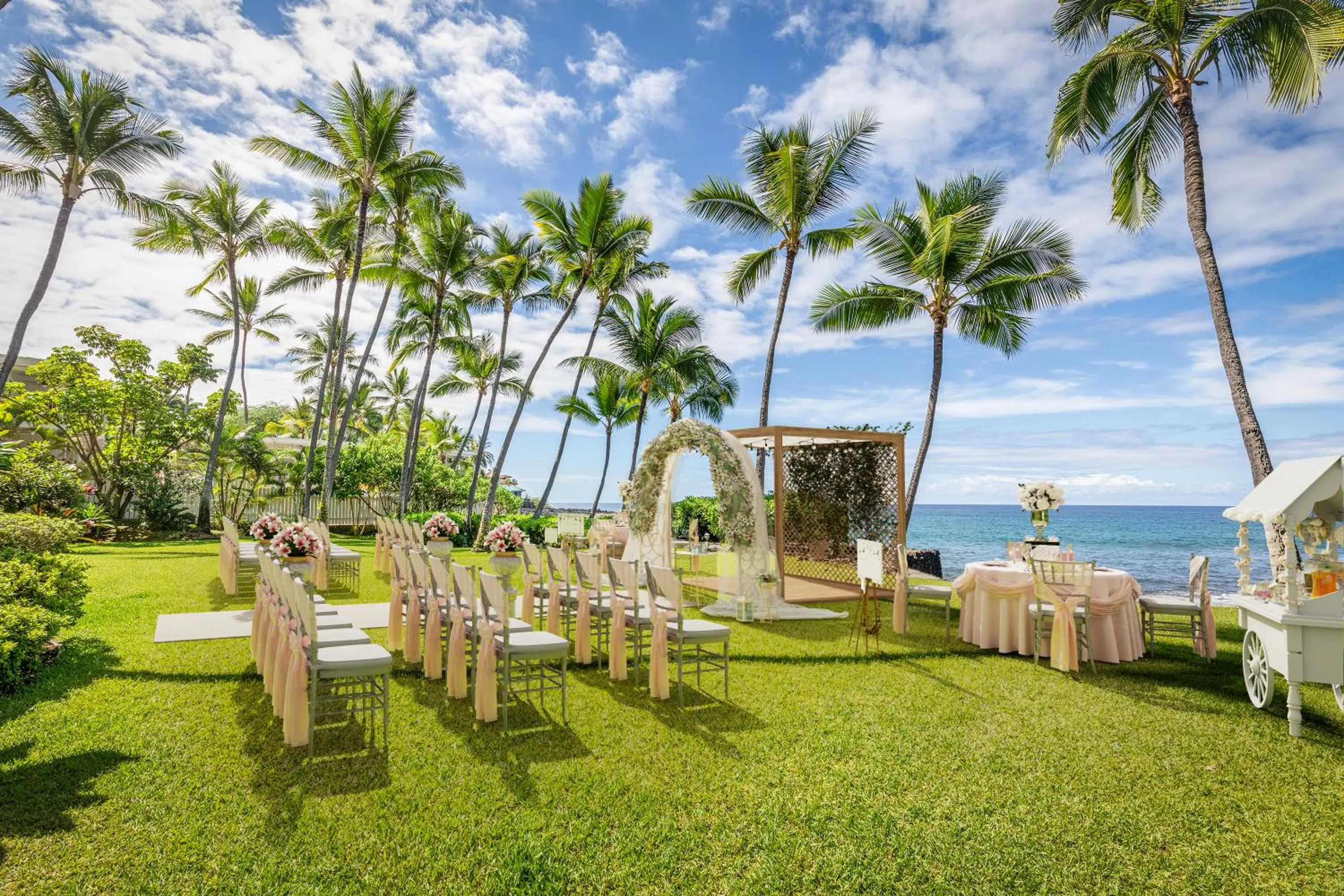 Day in Aston Kona By The Sea