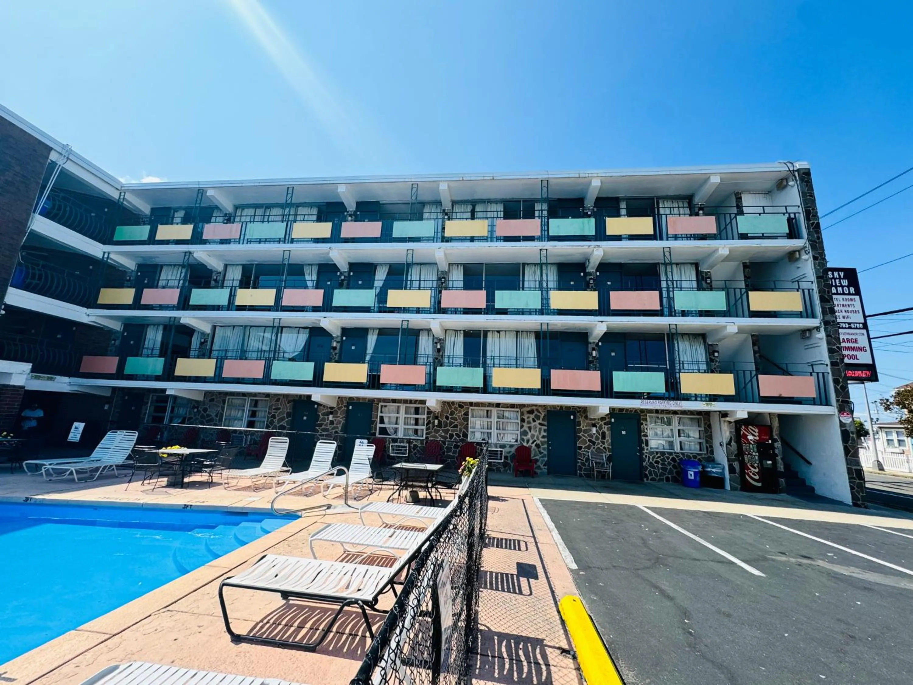 Property building in Skyview Manor Motel