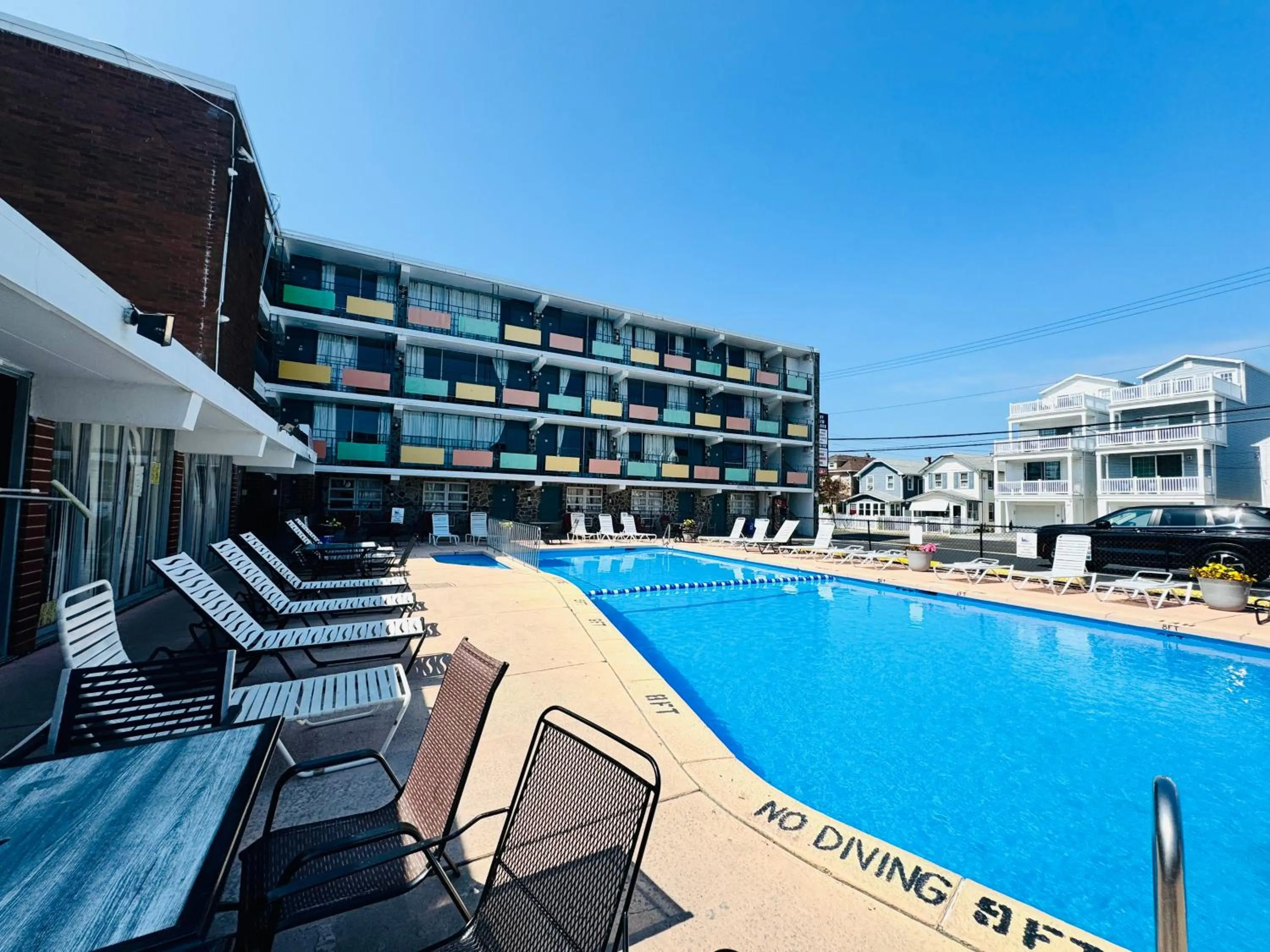 Property building in Skyview Manor Motel