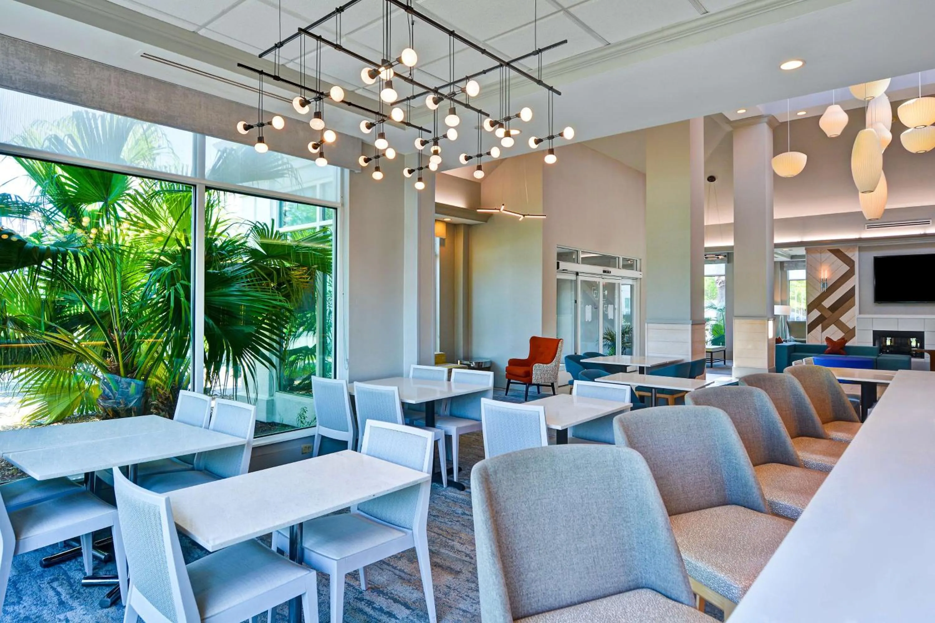 Restaurant/places to eat in Hilton Garden Inn Jacksonville Orange Park
