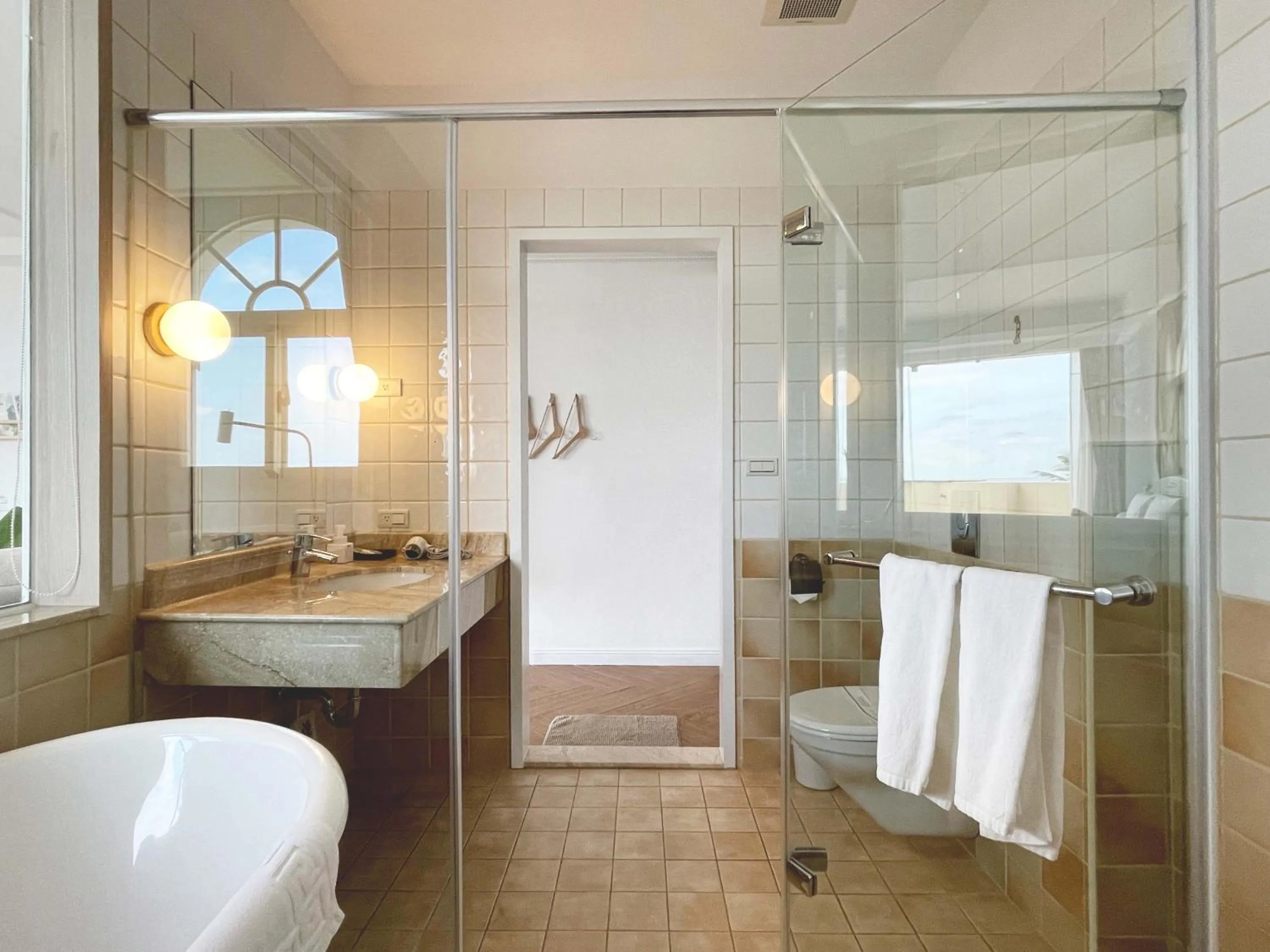 Toilet in OwlStay The Salt