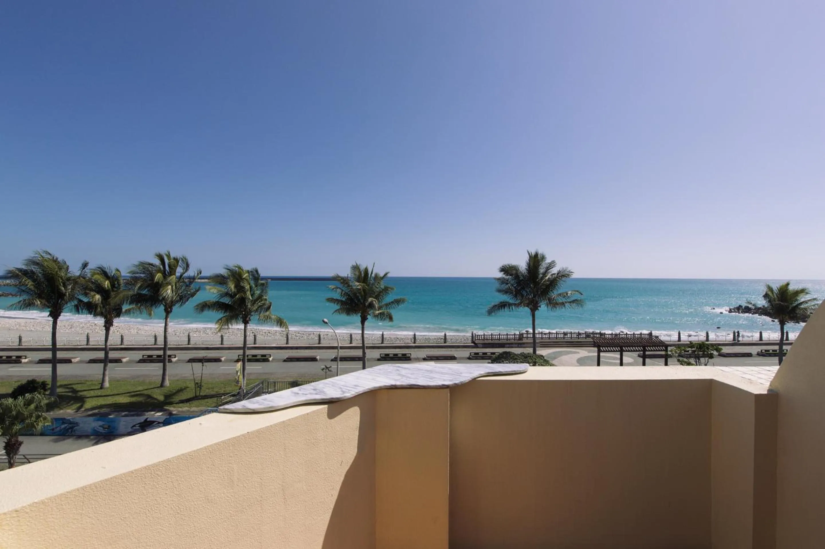 Sea view in OwlStay The Salt