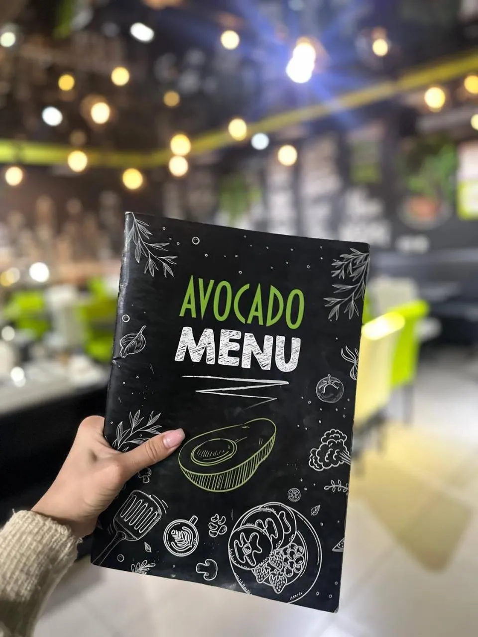 Restaurant/places to eat in Art Hotel Bishkek