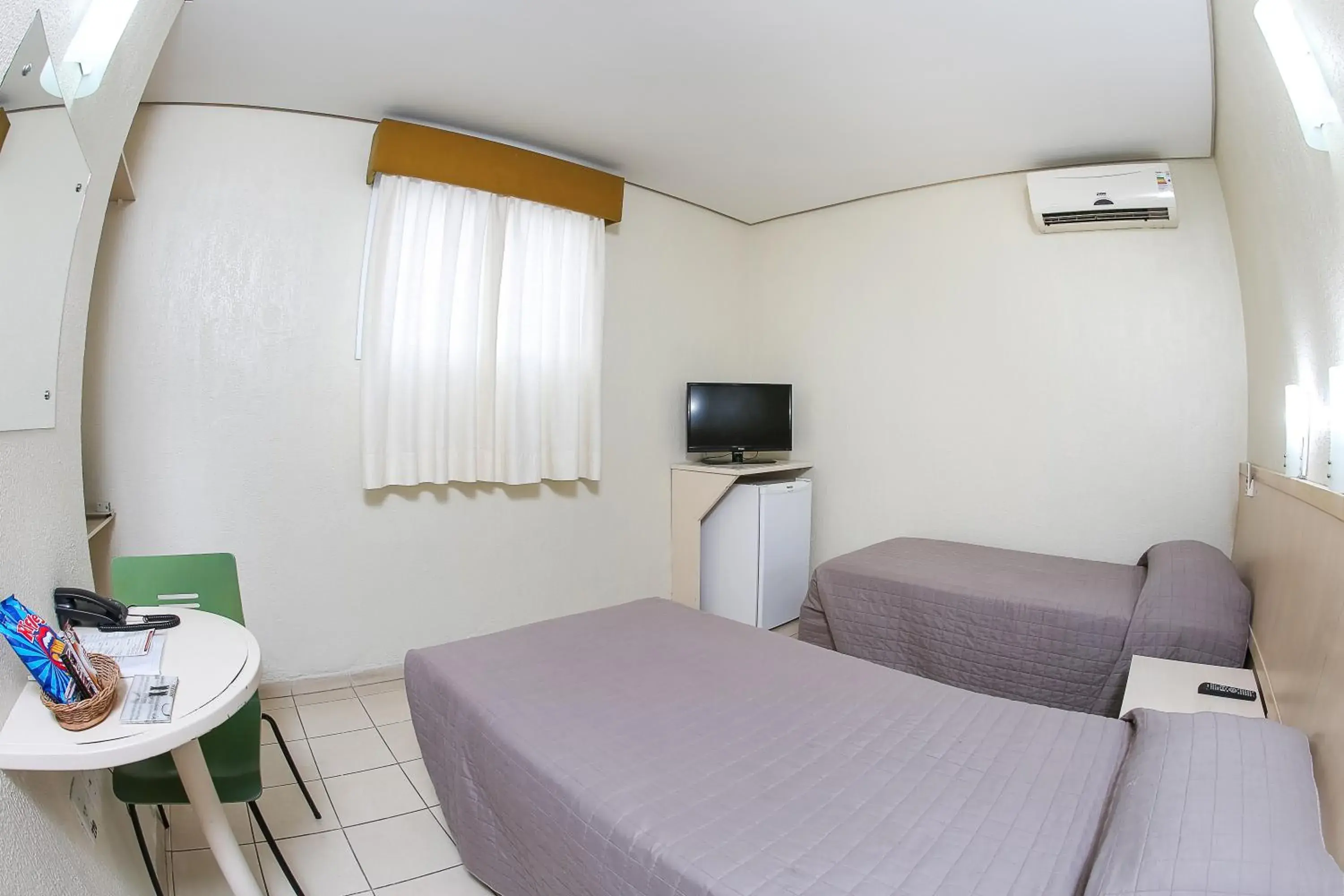 Standard Twin Room - single occupancy in Hotel Expressinho Aeroporto Standard Twin Room - single occupancy in Hotel Expressinho Aeroporto