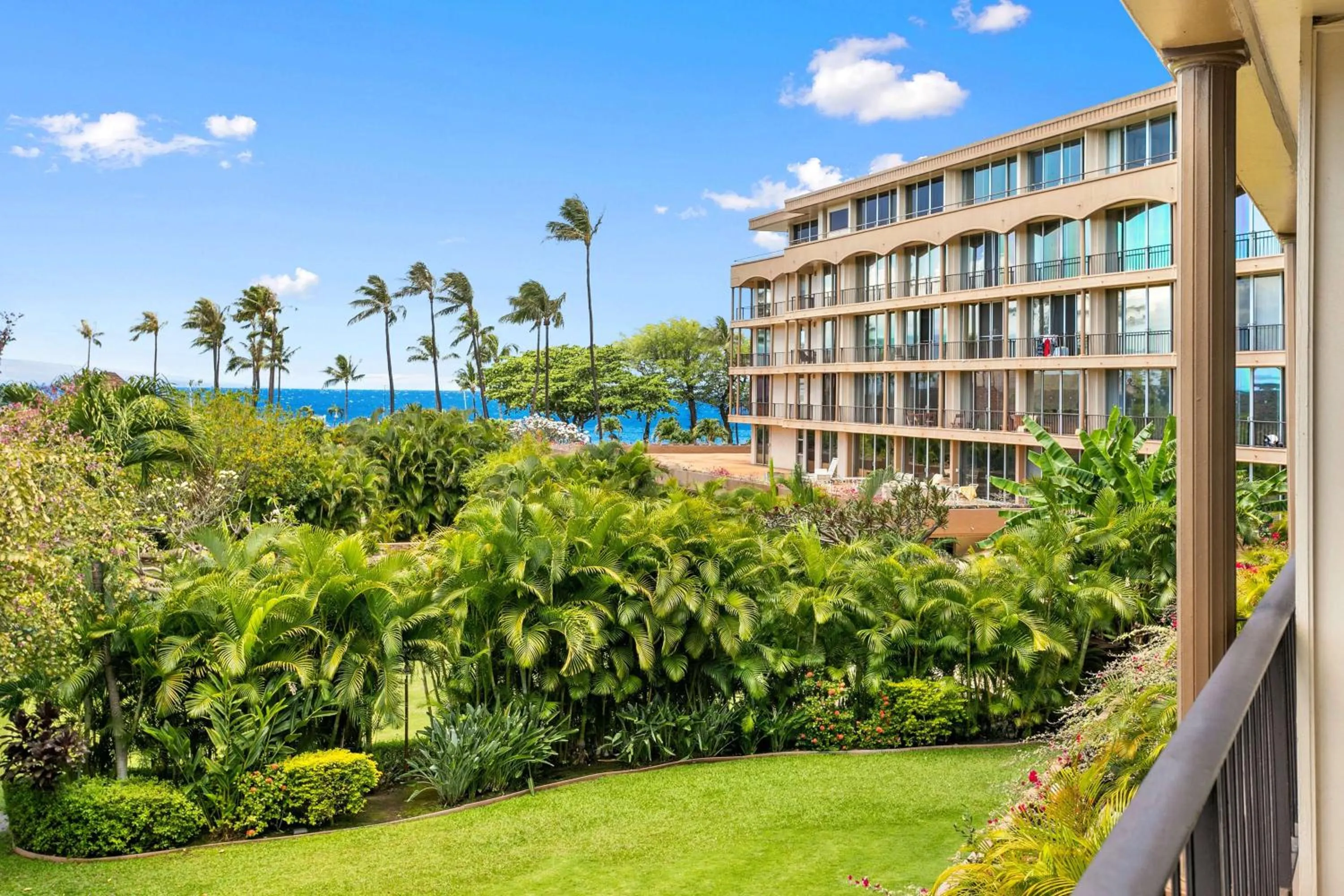 Property building in Aston Maui Kaanapali Villas