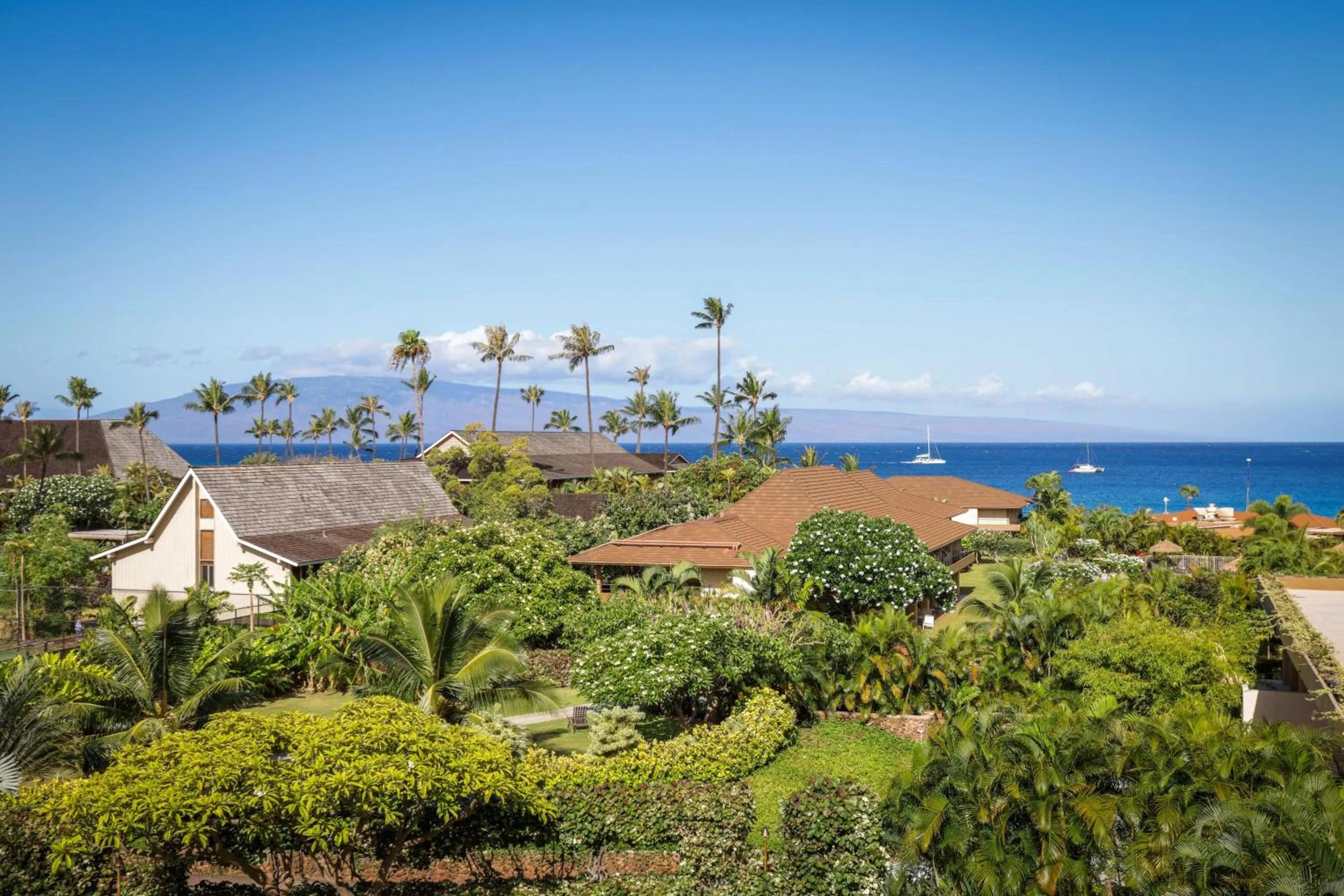Property building in Aston Maui Kaanapali Villas