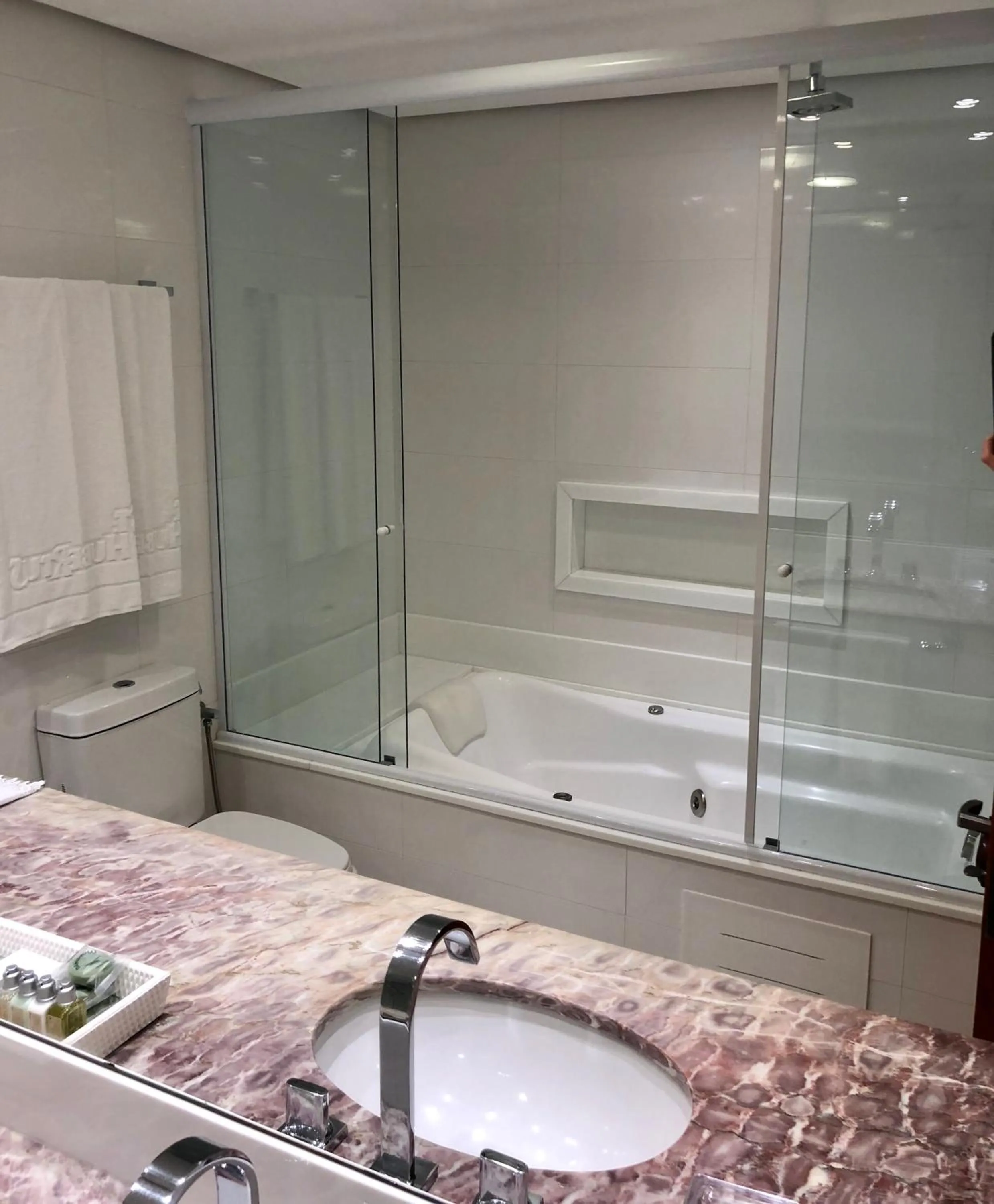 Bathroom in Hotel Estalagem St. Hubertus