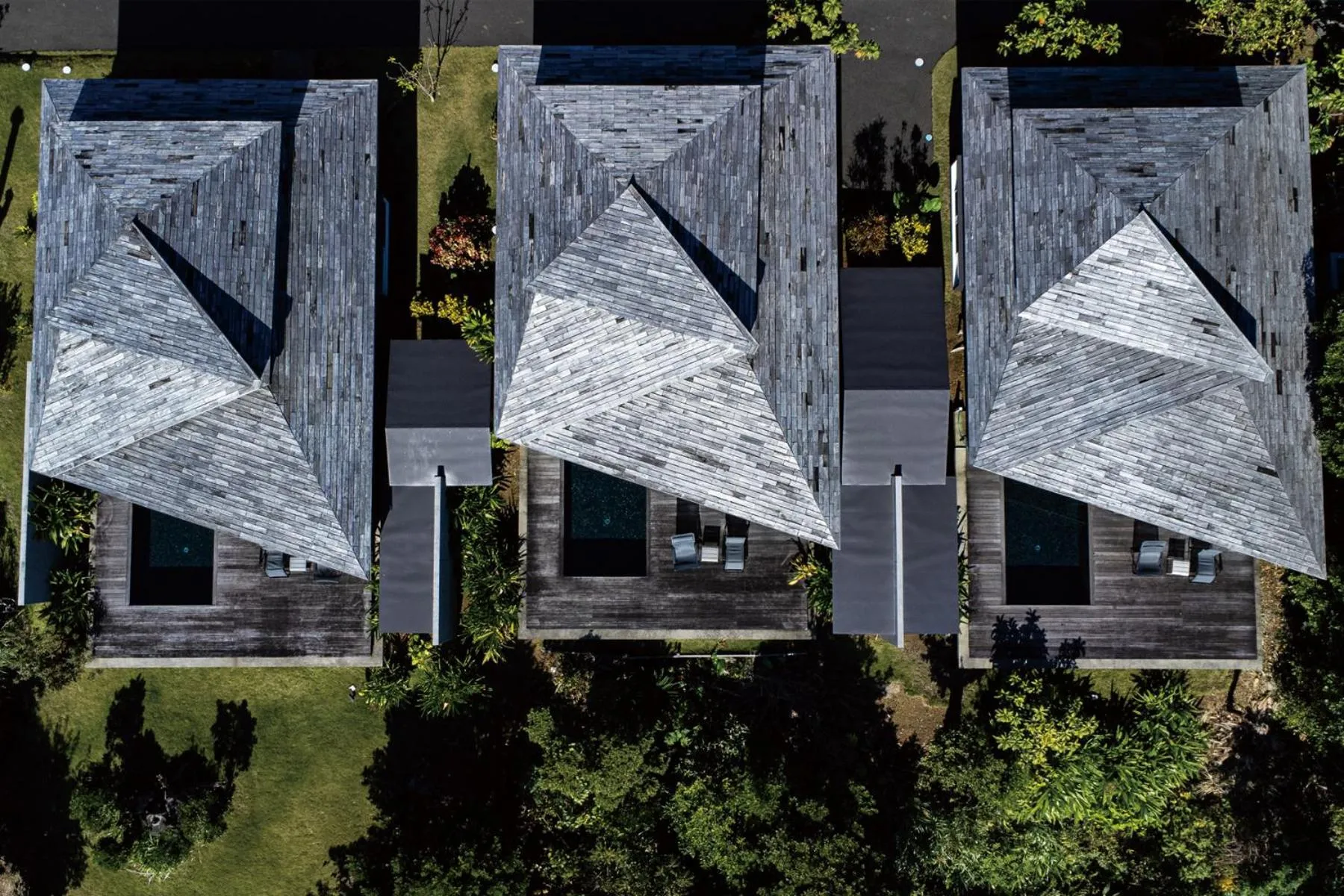 Property building in Miru Amami