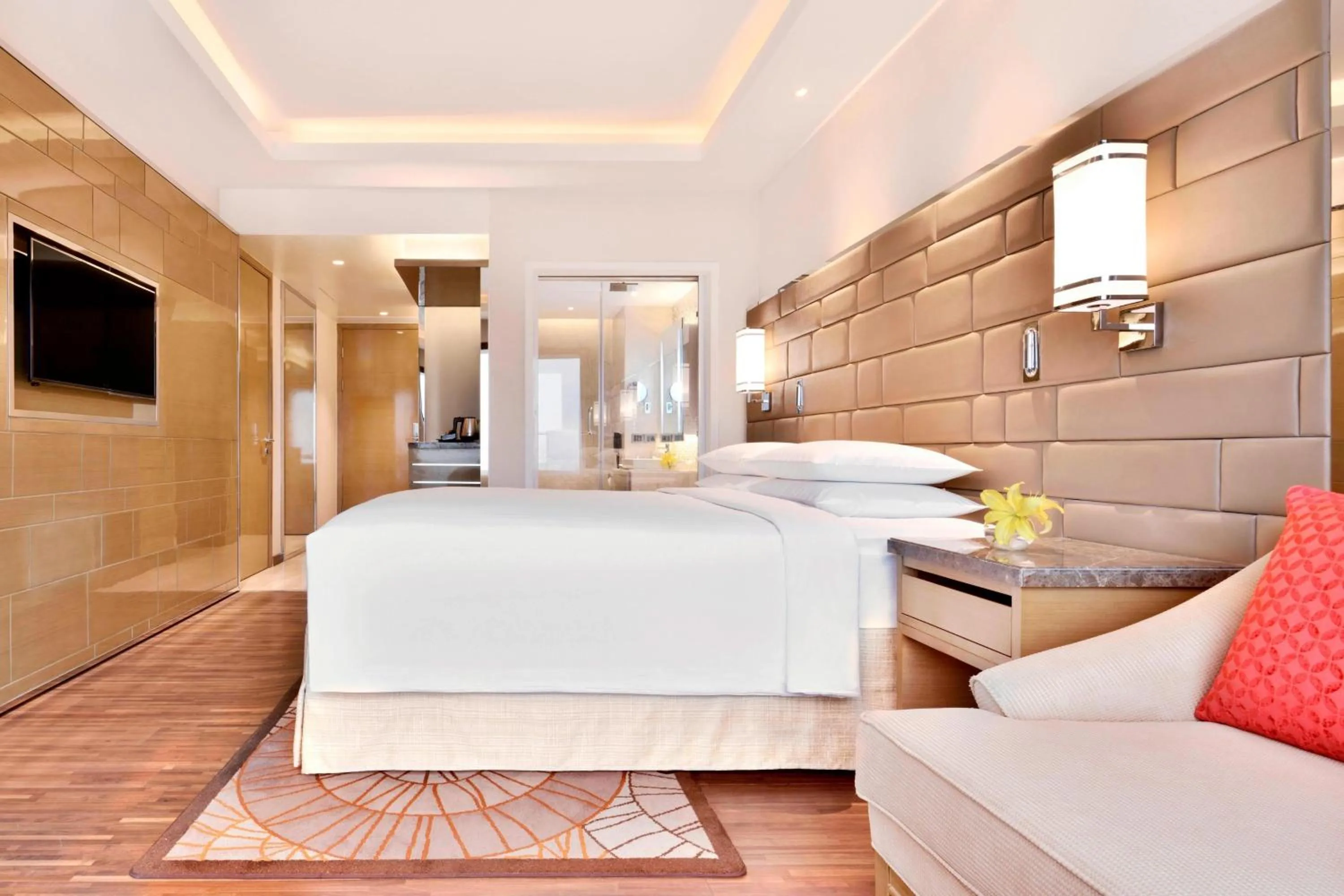 Photo of the whole room, Bed in Courtyard by Marriott Bengaluru Hebbal