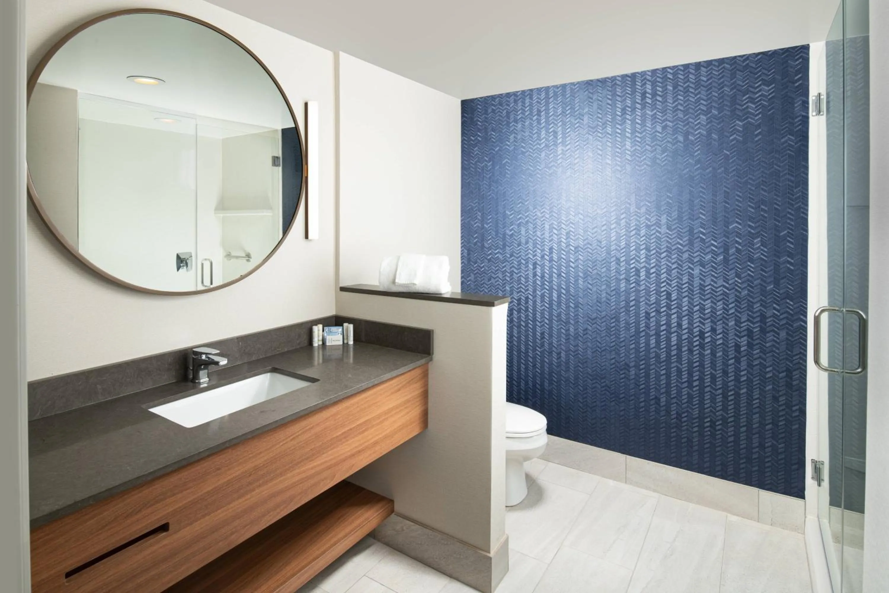 Bathroom in Fairfield Inn & Suites by Marriott Athens