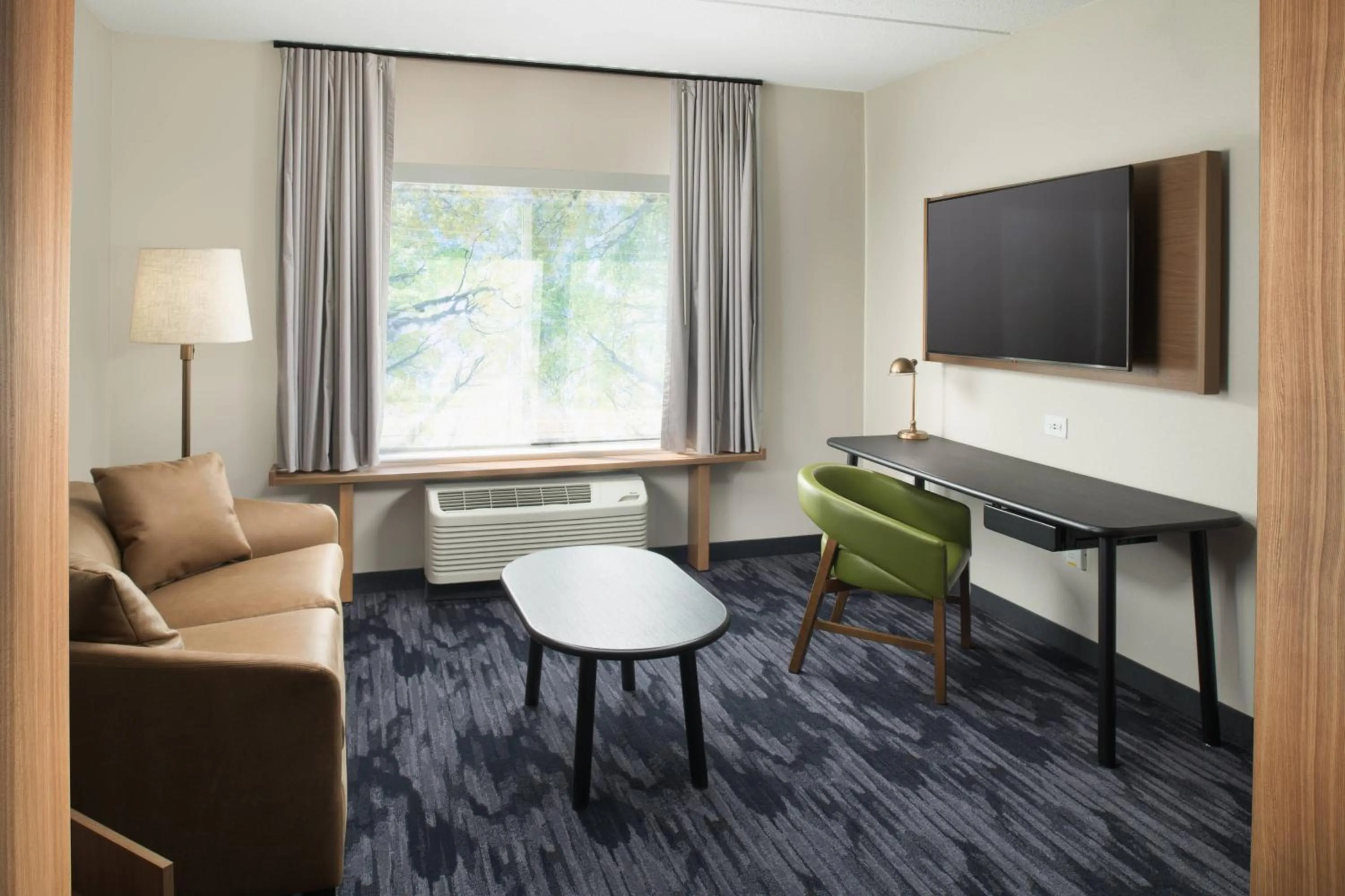Photo of the whole room in Fairfield Inn & Suites by Marriott Athens