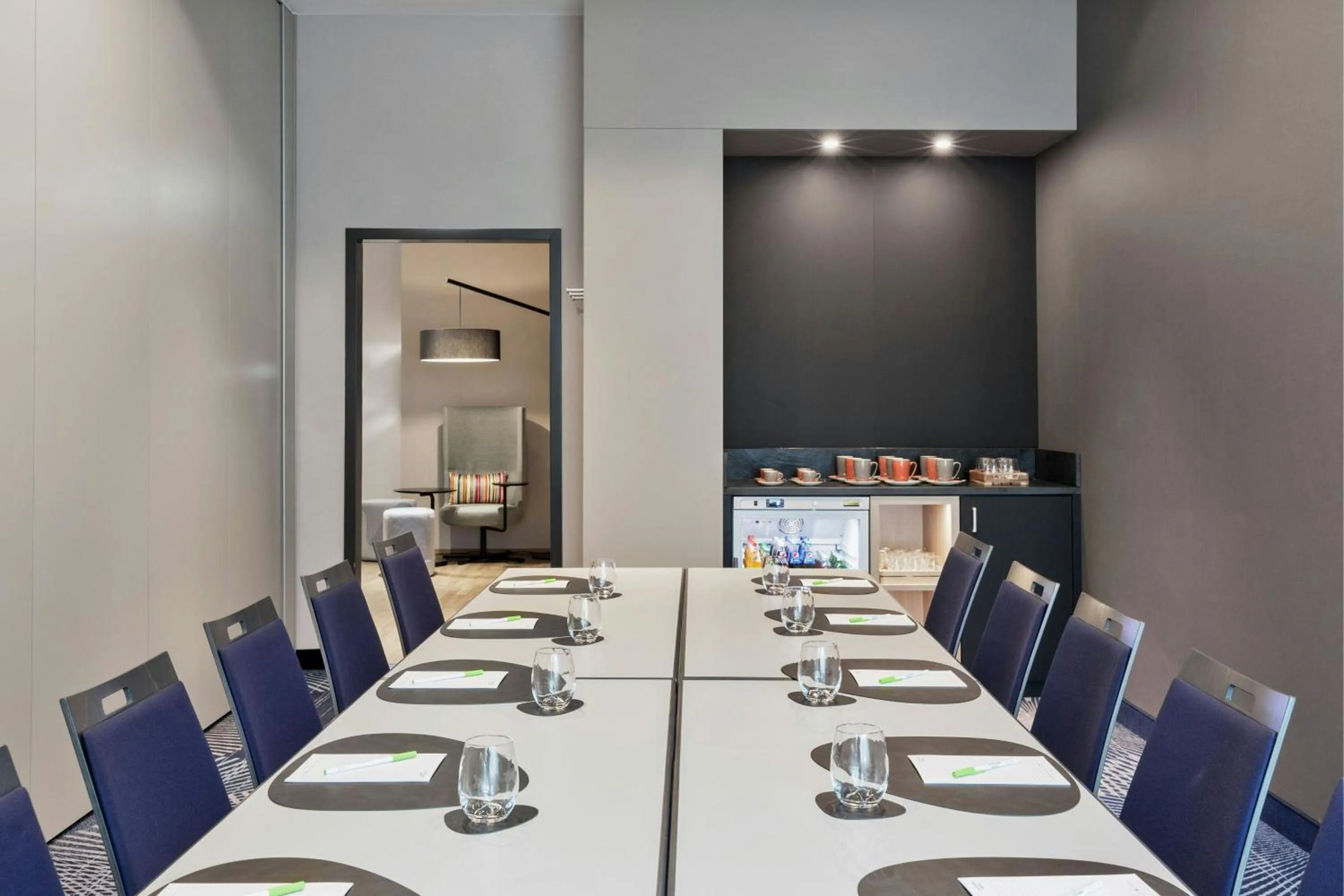 Meeting/conference room in Courtyard by Marriott Oberpfaffenhofen Munich South
