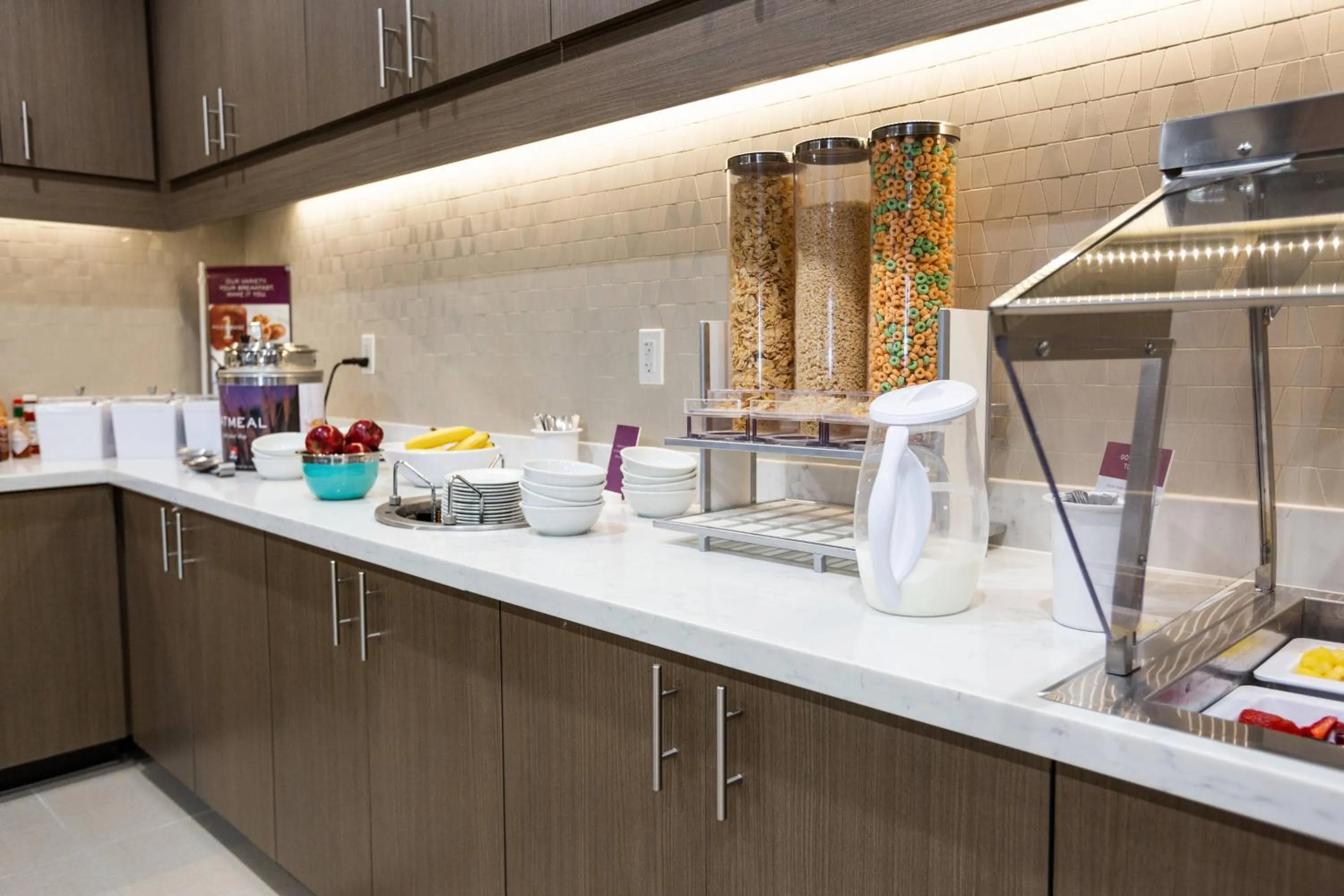 Breakfast in Residence Inn by Marriott Oklahoma City Airport