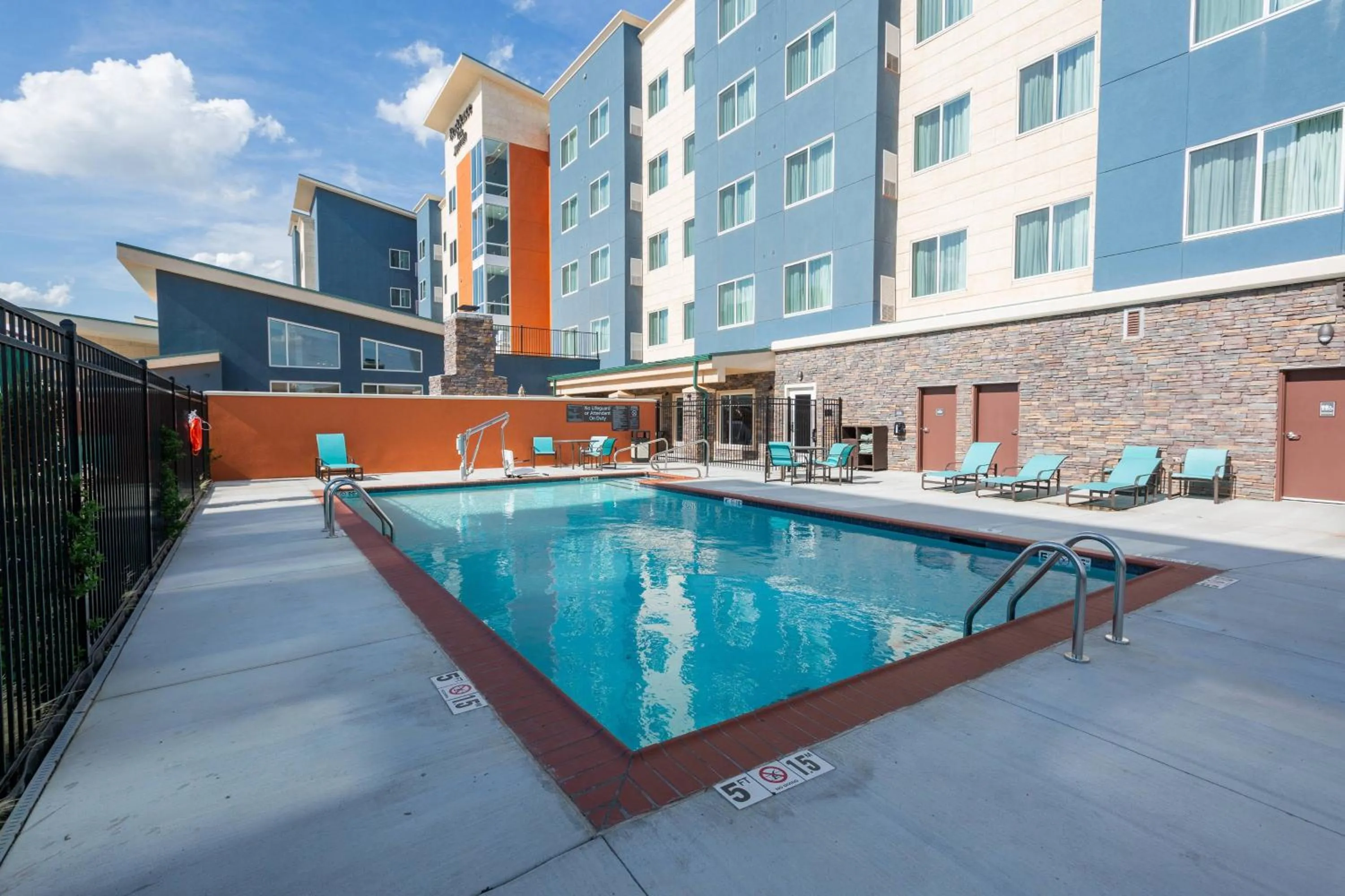 Swimming pool in Residence Inn by Marriott Oklahoma City Airport