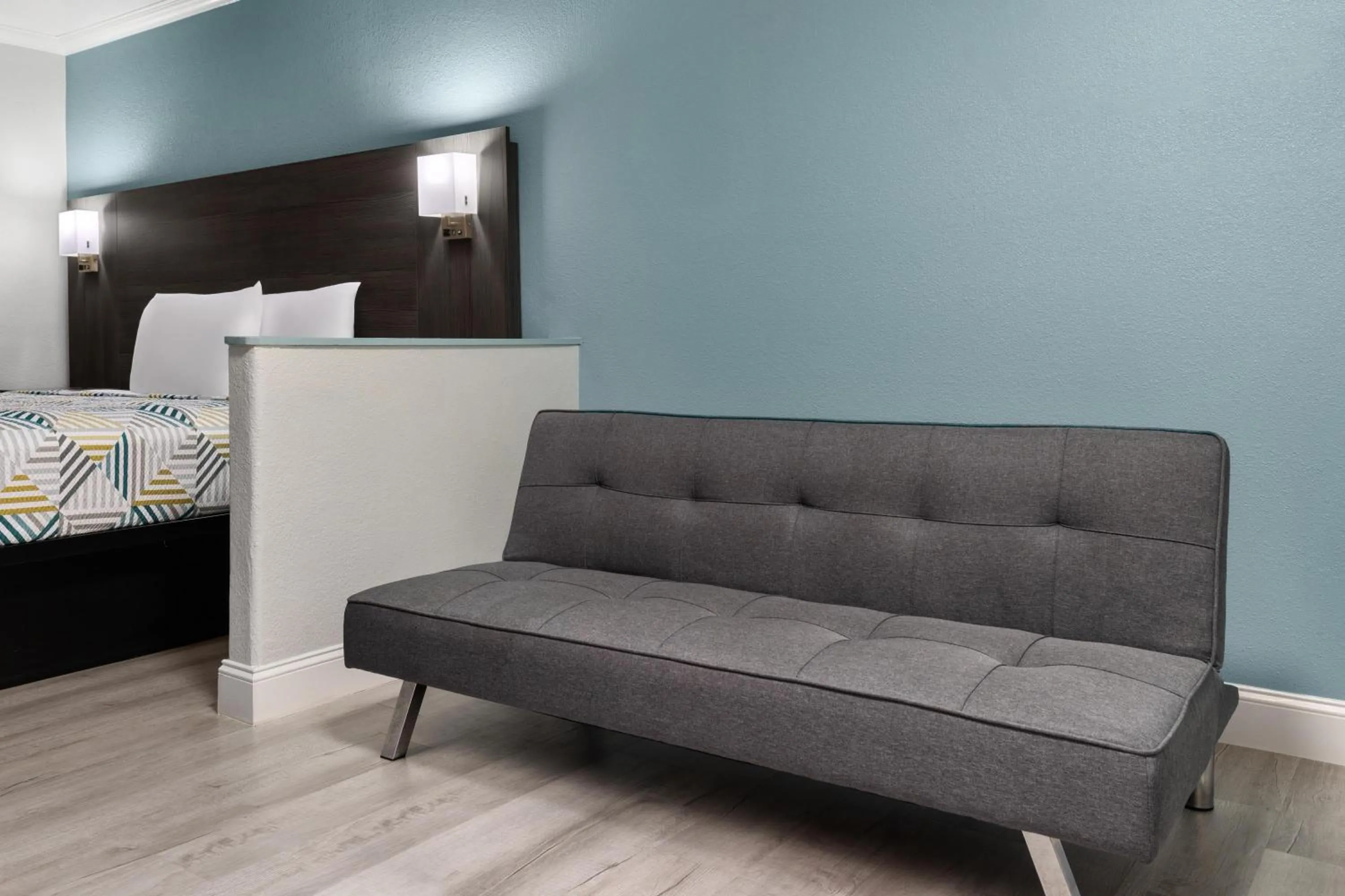 Bedroom, Bed in Red Lion Inn & Suites Lemoore