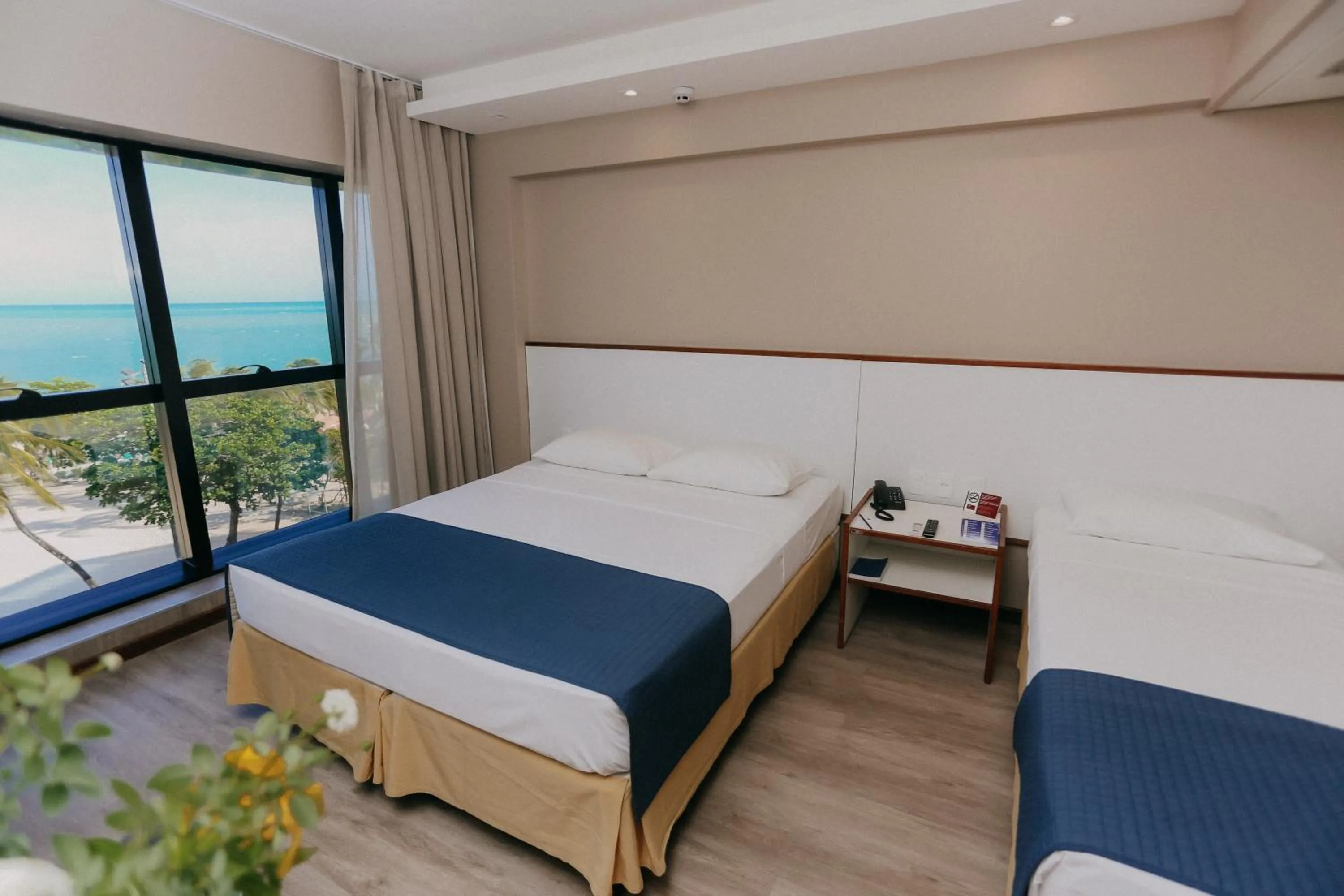 Property building, Bed in Pajuçara Praia Hotel