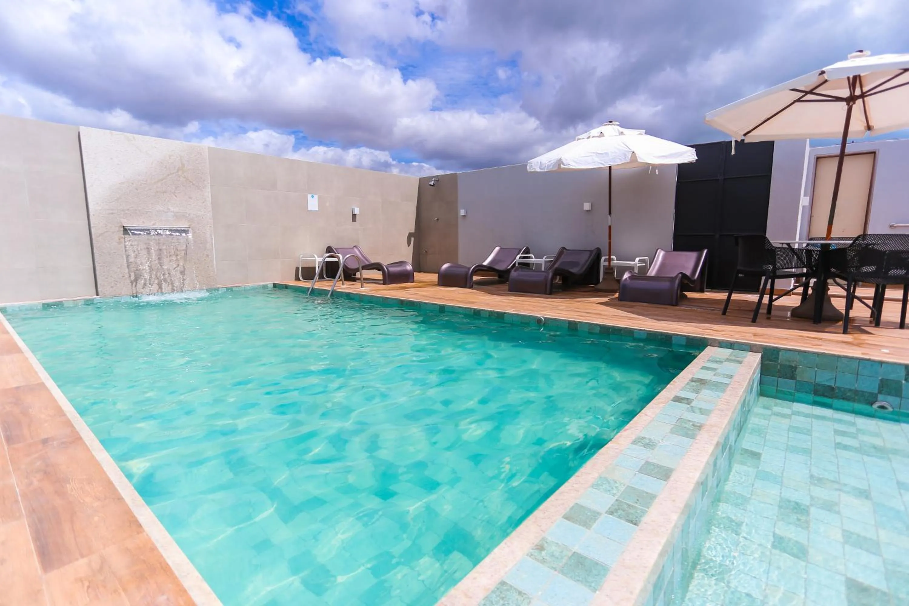 Pool view in Pajuçara Praia Hotel