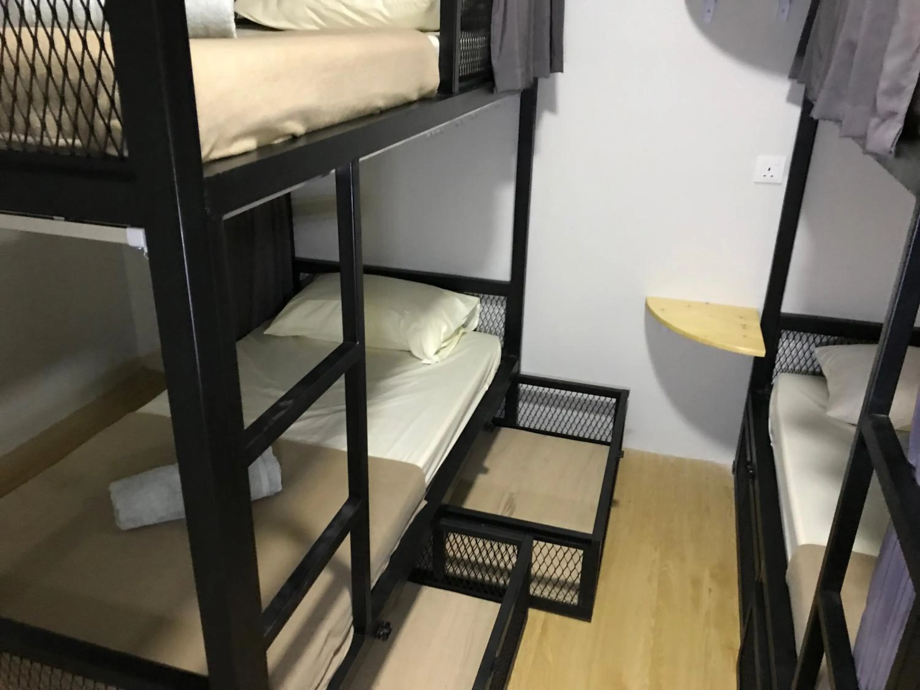 Bed in The Good Travelers Hostel - KL Airport