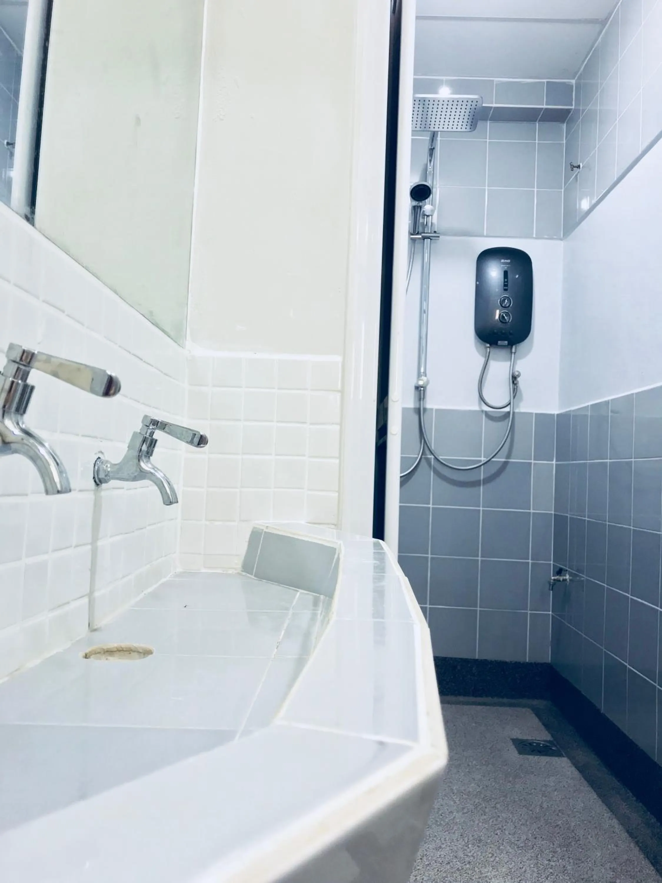 The Good Travelers Hostel - KL Airport