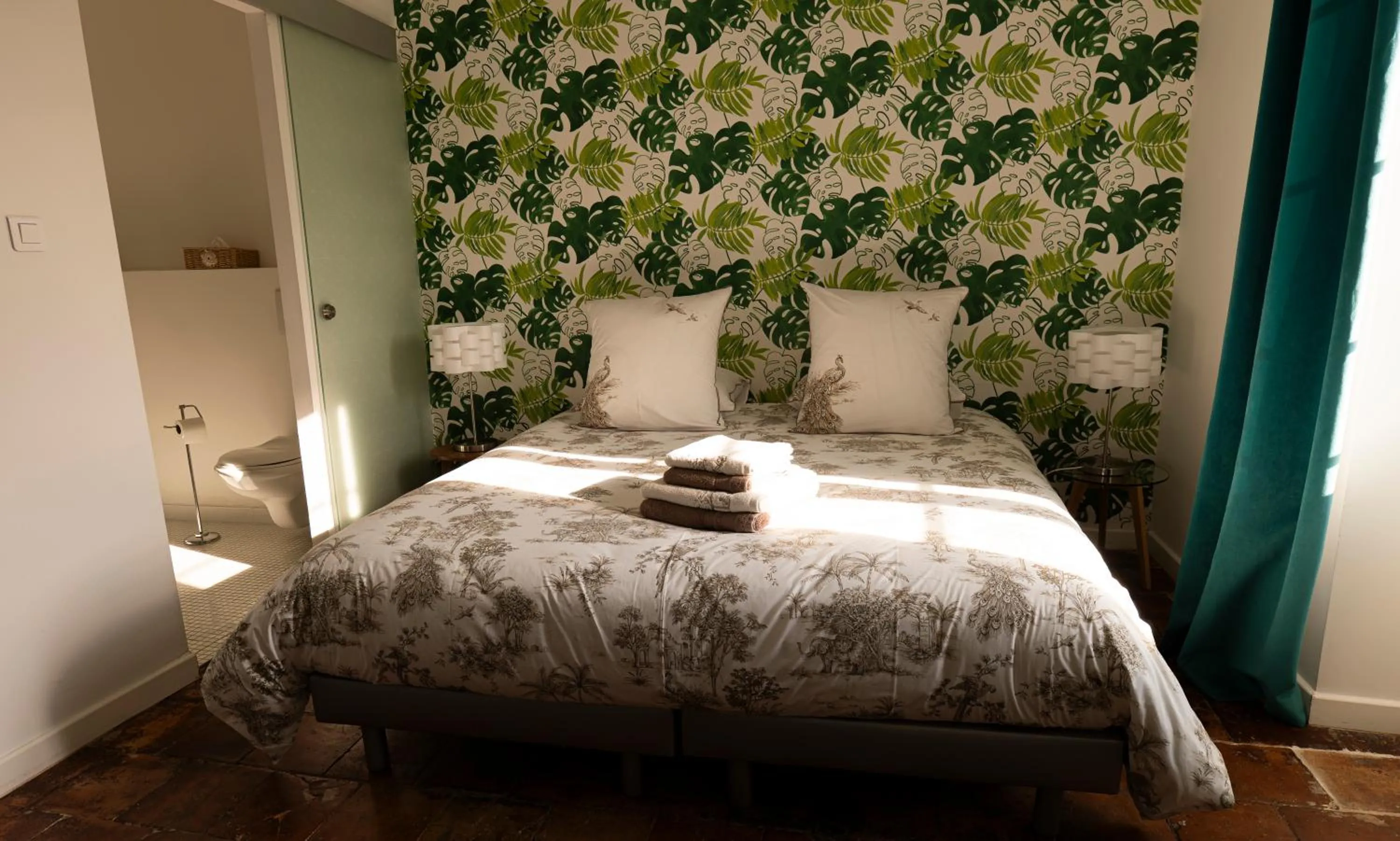 Bed in Effets Personnels