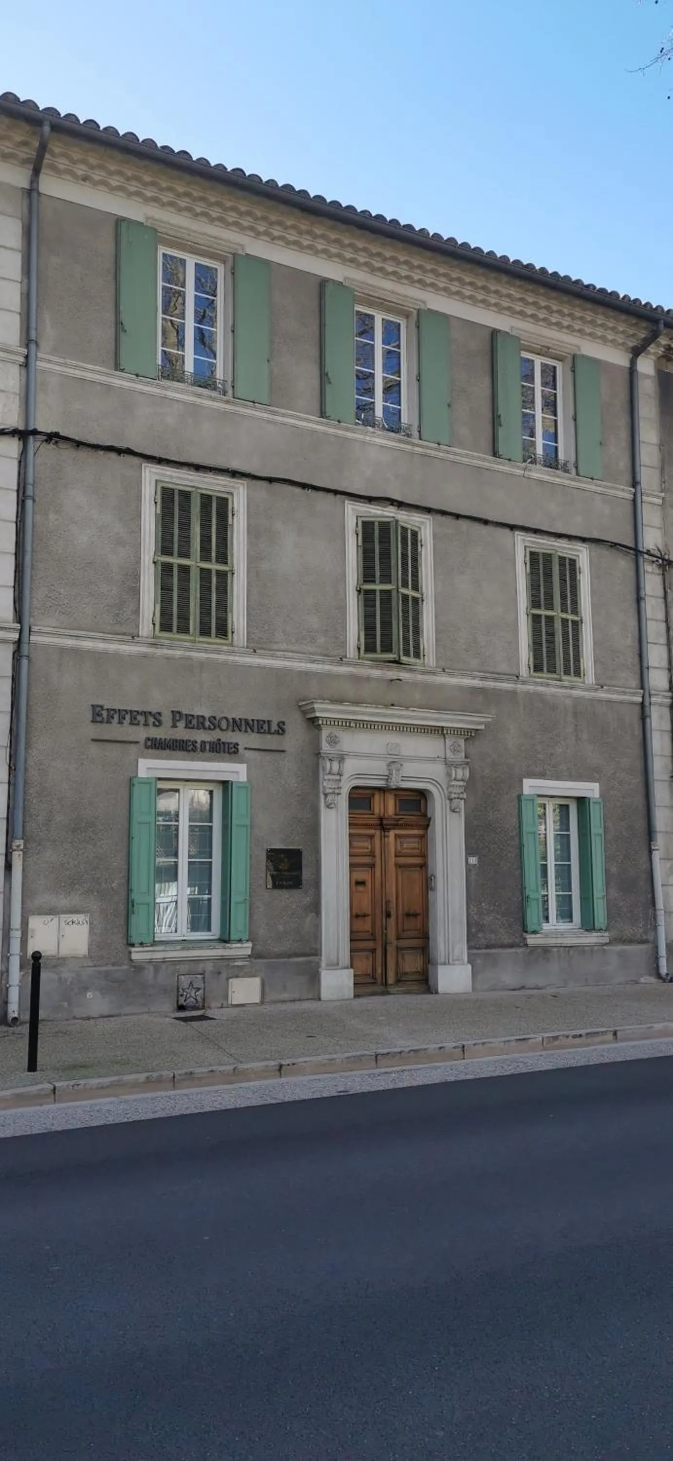 Property building in Effets Personnels