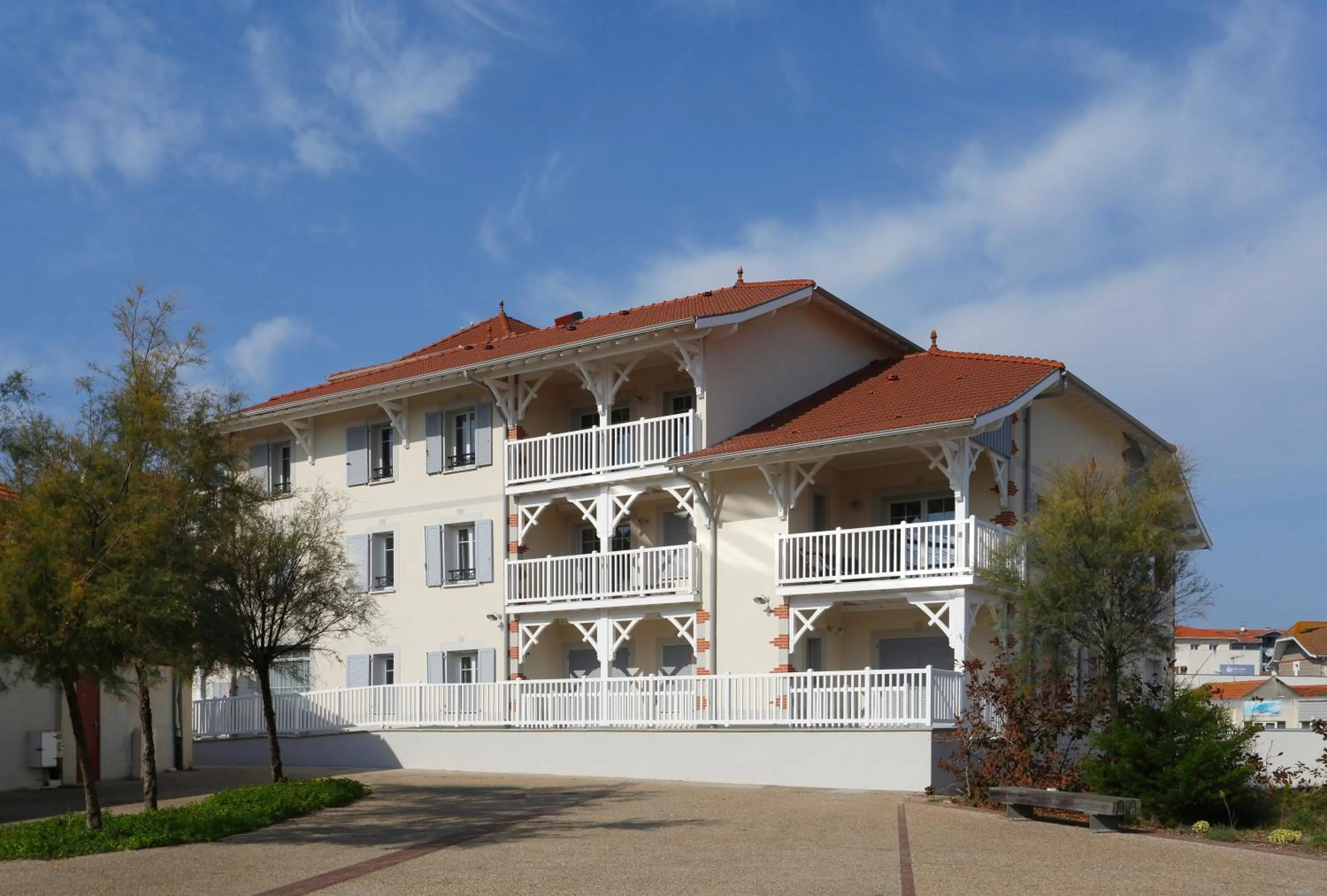 Facade/entrance in Résidence Néméa Le Marché de la Plage