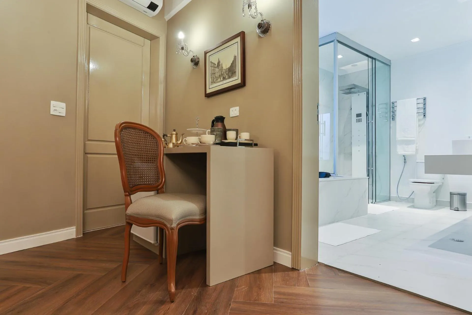 Seating area, Bed in Villa Casato Residenza Boutique