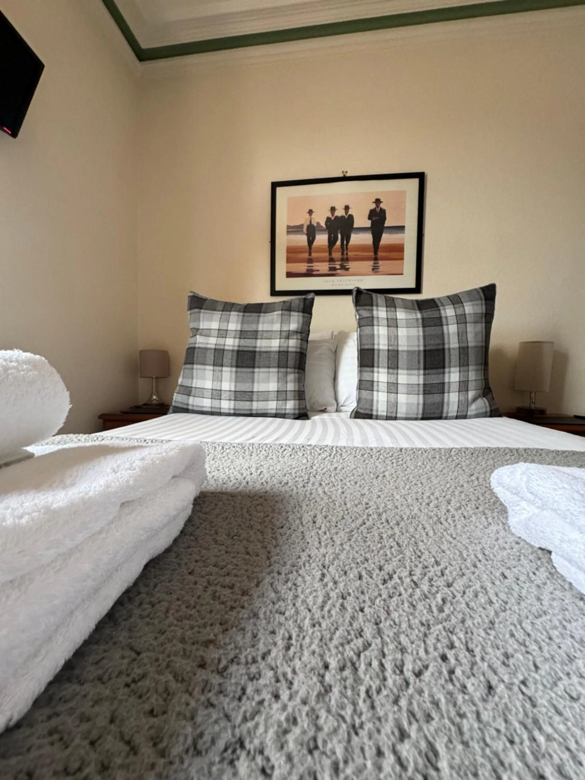 Bed in St Olaf Golf Hotel