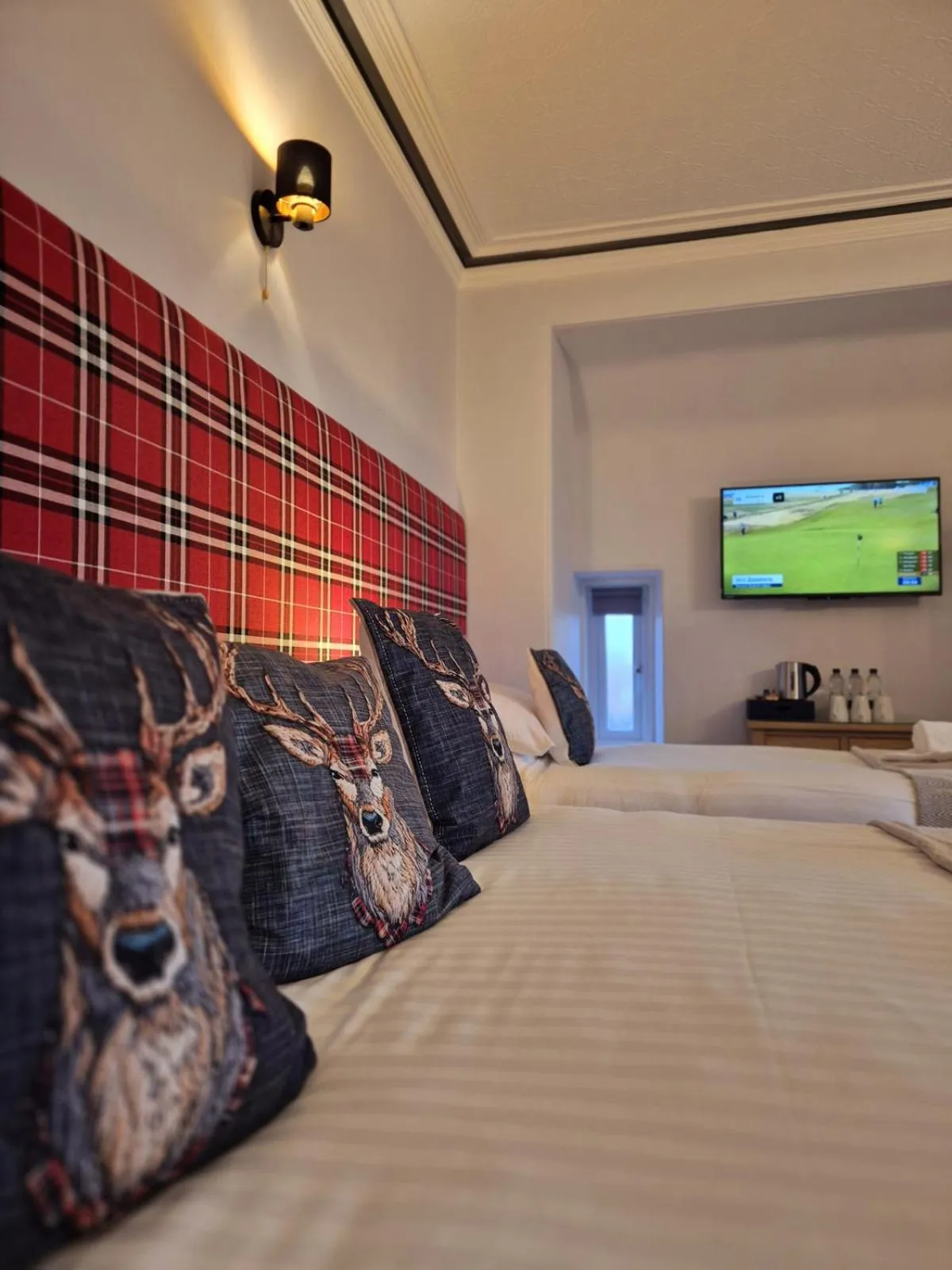 Bed in St Olaf Golf Hotel