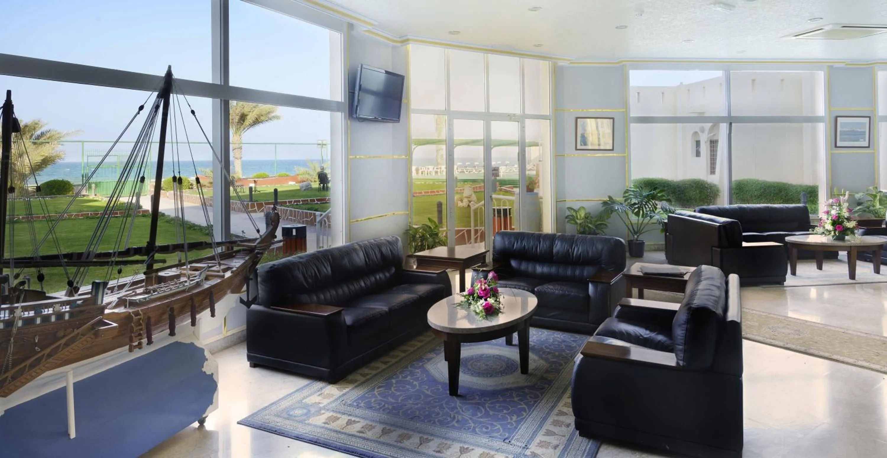 Lobby or reception in Resort Sur Beach Holiday