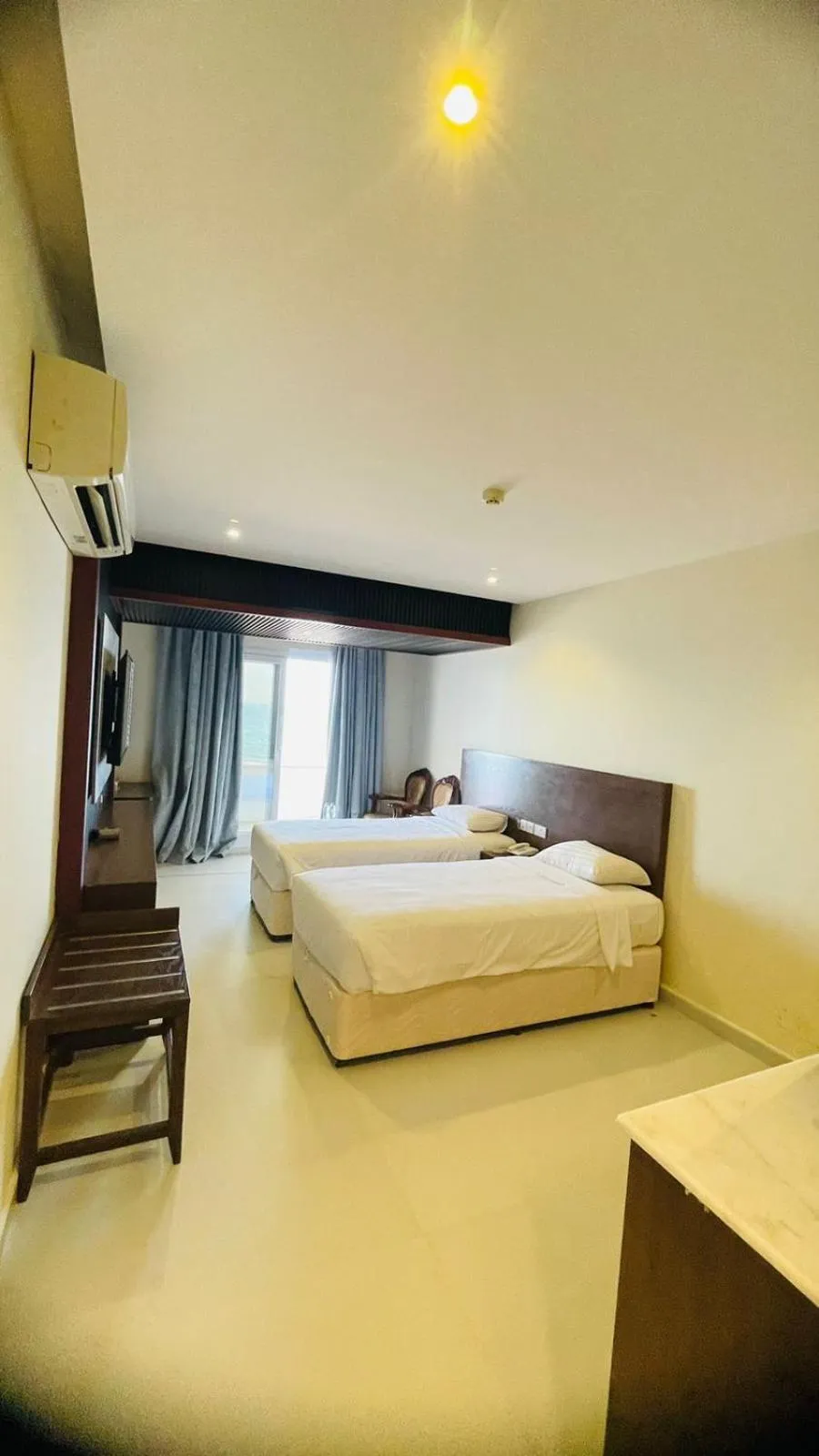 Bed in Resort Sur Beach Holiday