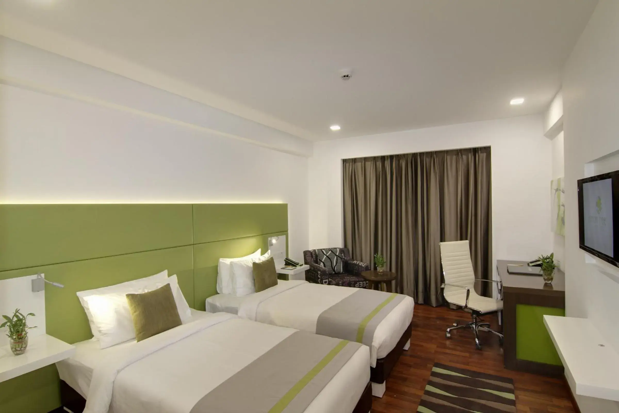 Superior King Room - single occupancy in Lemon Tree Hotel, Banjara Hills, Hyderabad Superior King Room - single occupancy in Lemon Tree Hotel, Banjara Hills, Hyderabad