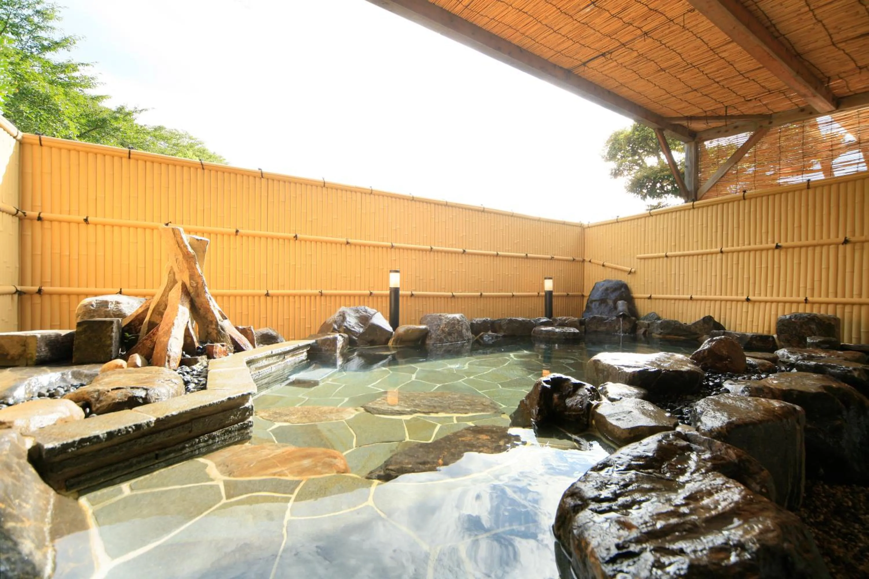 Open Air Bath in Mikasa