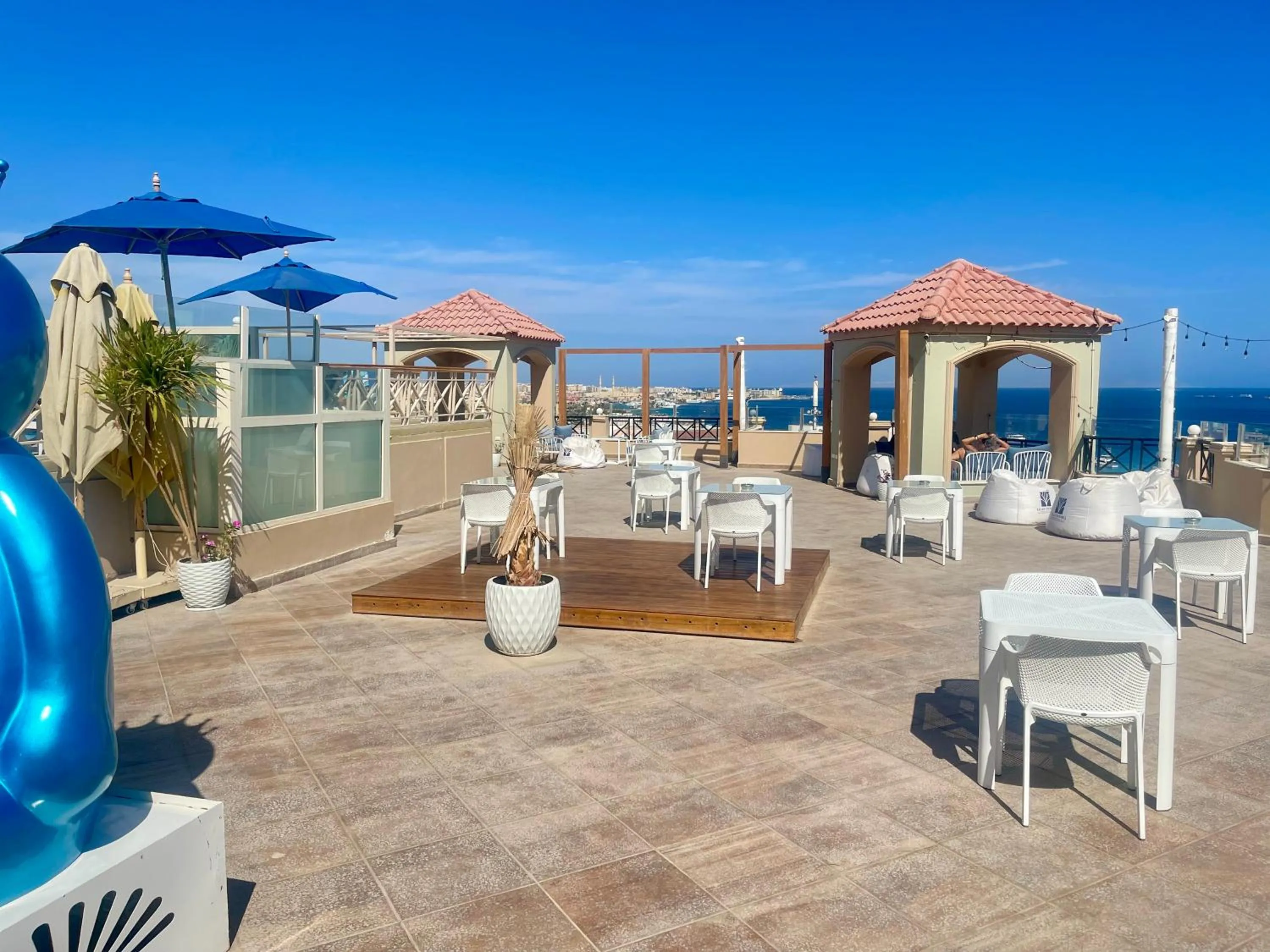 sunbed in Lilly Apartments