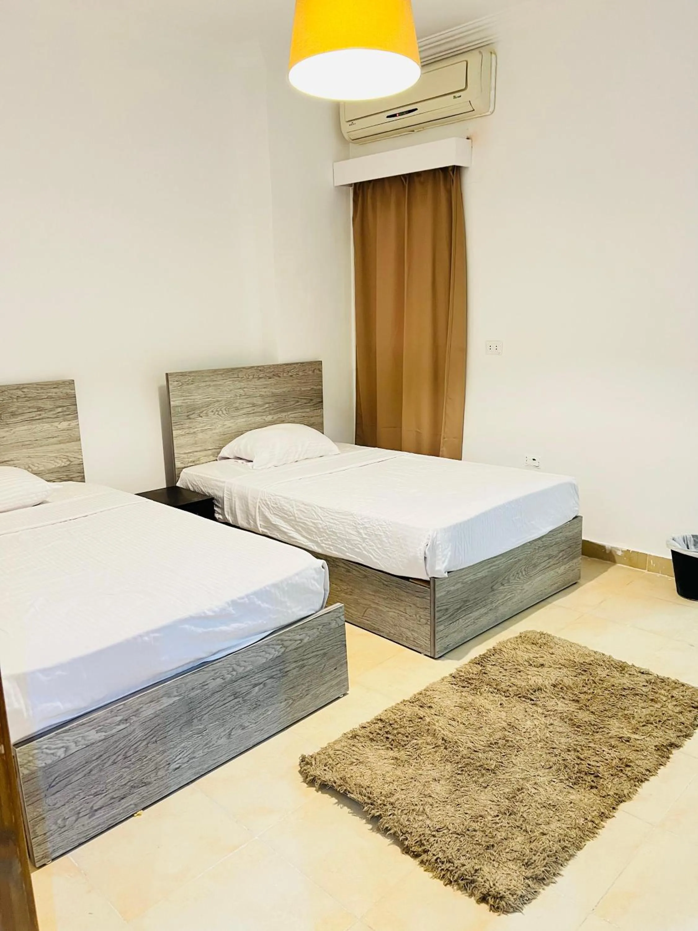 Bed in Lilly Apartments