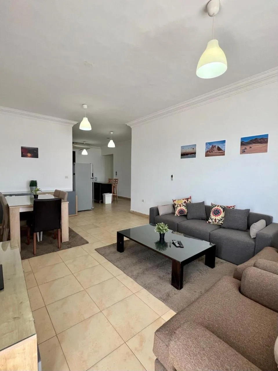 Living room in Lilly Apartments