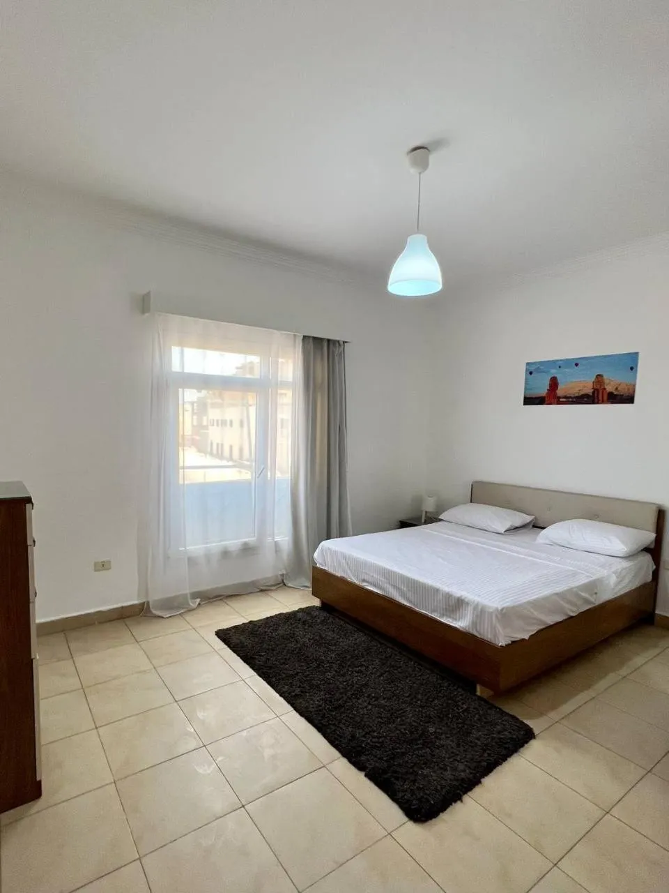 Bed in Lilly Apartments