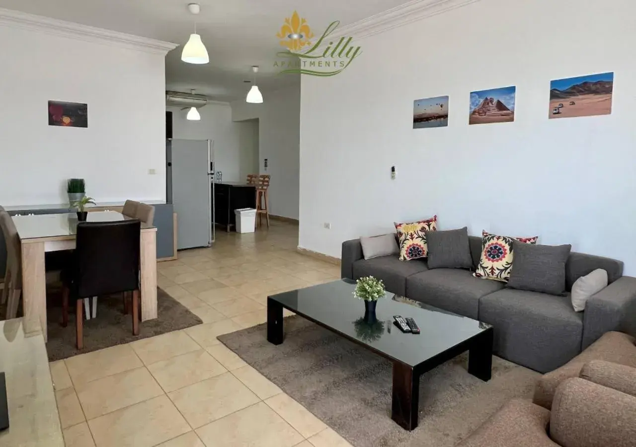 Superior Two-Bedroom Apartment with Sea View in Lilly Apartments Superior Two-Bedroom Apartment with Sea View in Lilly Apartments